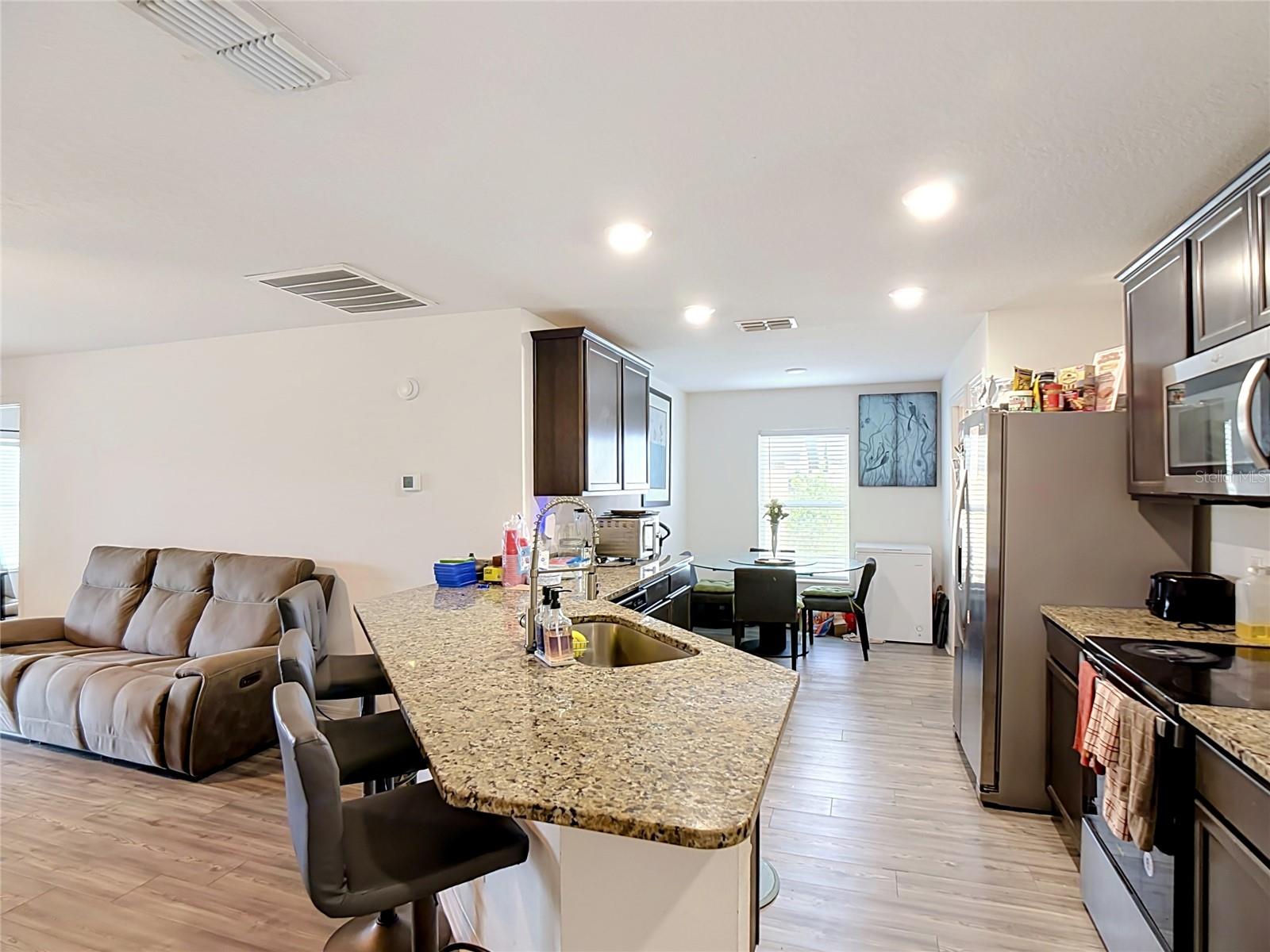 3rd image of 1741 Canaan Loop, Dundee, FL 33838 | MLS# S5153893