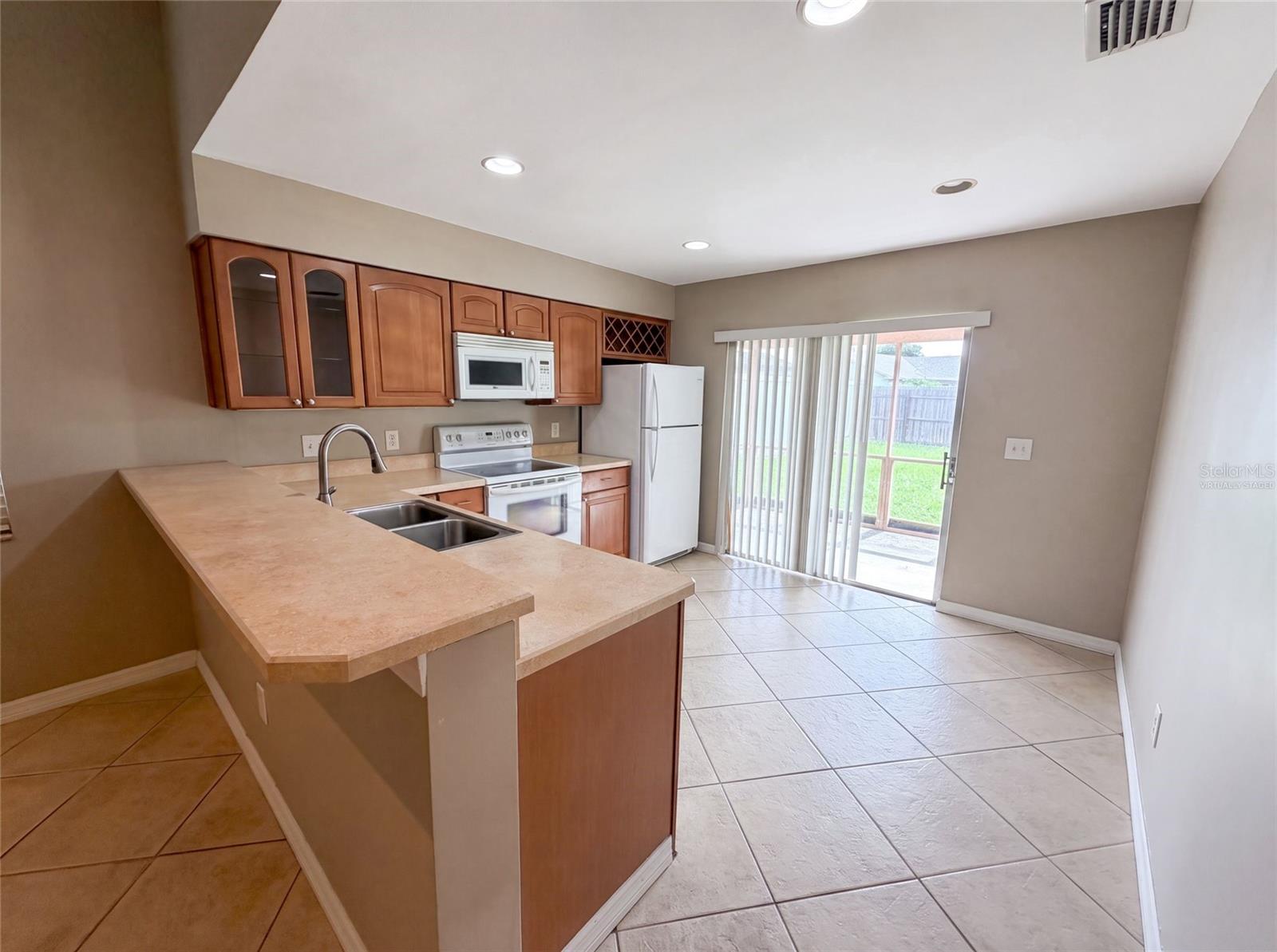 2nd image of 1393 San Diego Ct, Winter Springs, FL 32708 | MLS# O6425967