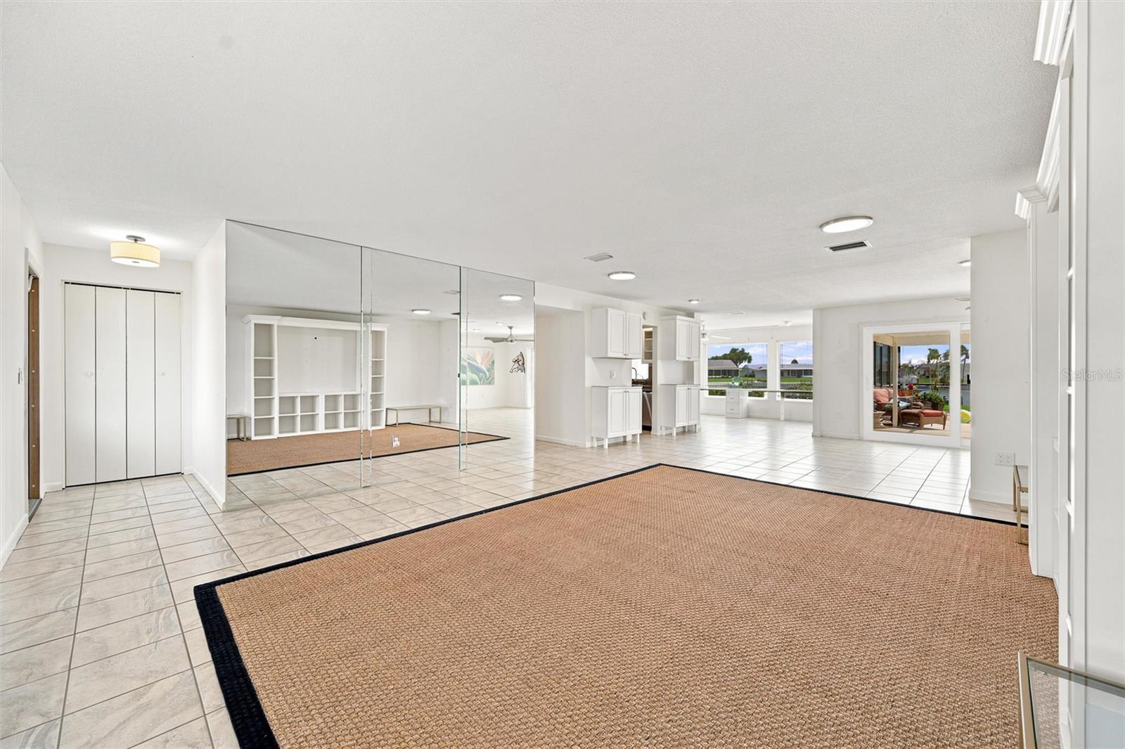 5th image of 1811 Milford Cir, Sun City Center, FL 33573 | MLS# TB8530169