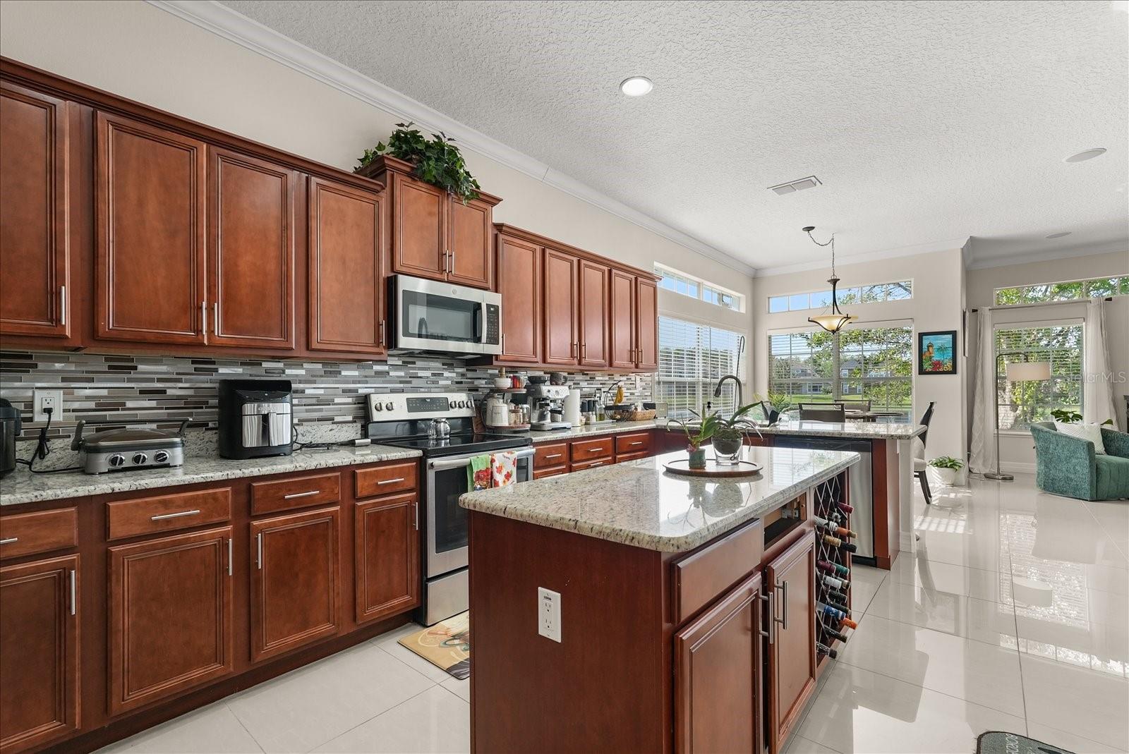 2nd image of 16108 Bristol Lake Cir, Orlando, FL 32828 | MLS# O6425981