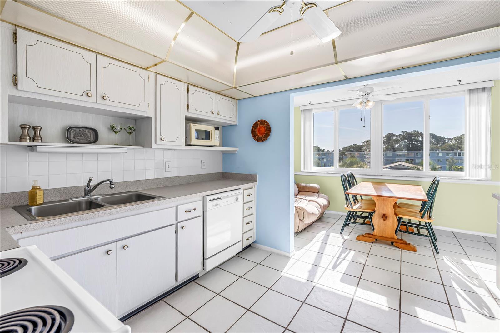 Homes for sale in St Petersburg, FL | 4715 Bay St Ne #320, St Petersburg, FL 33703 | MLS# TB8530199