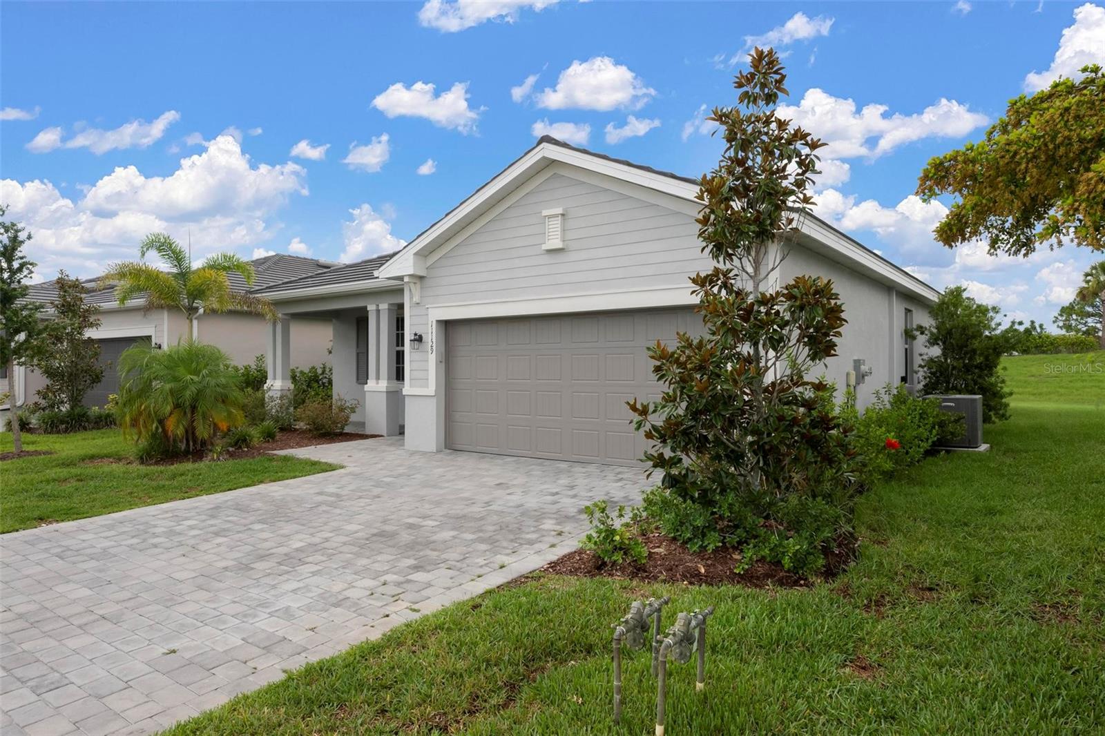 3rd image of 11129 Pinot Dr, Venice, FL 34293 | MLS# N6145048