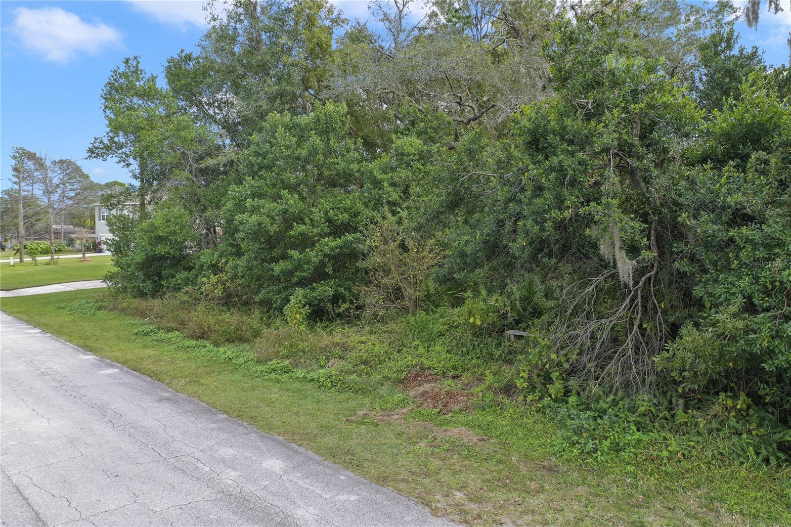 10th image of 2145 Montecito Ave, Deltona, FL 32738 | MLS# O6426025