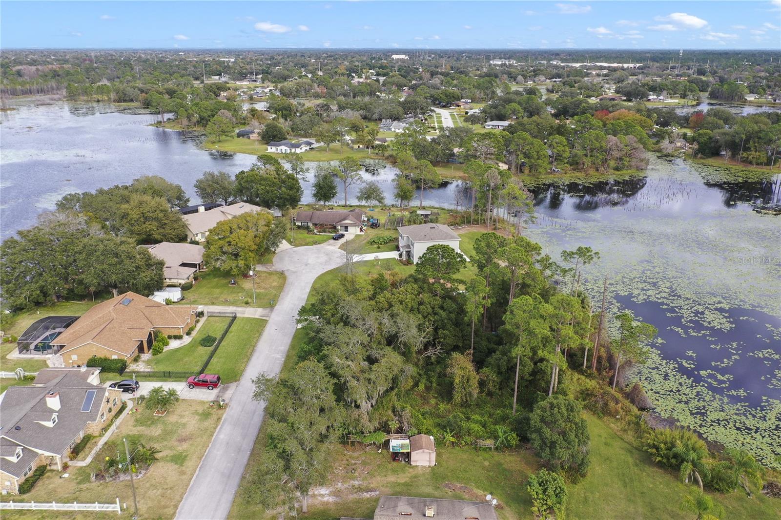 3rd image of 2145 Montecito Ave, Deltona, FL 32738 | MLS# O6426025