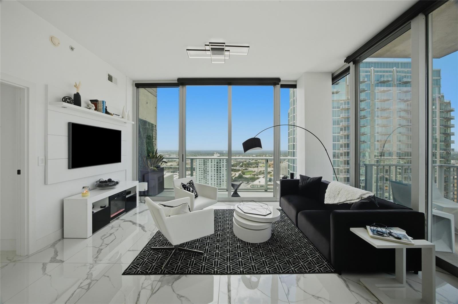 3rd image of 777 N Ashley Dr #2613, Tampa, FL 33602 | MLS# O6426071