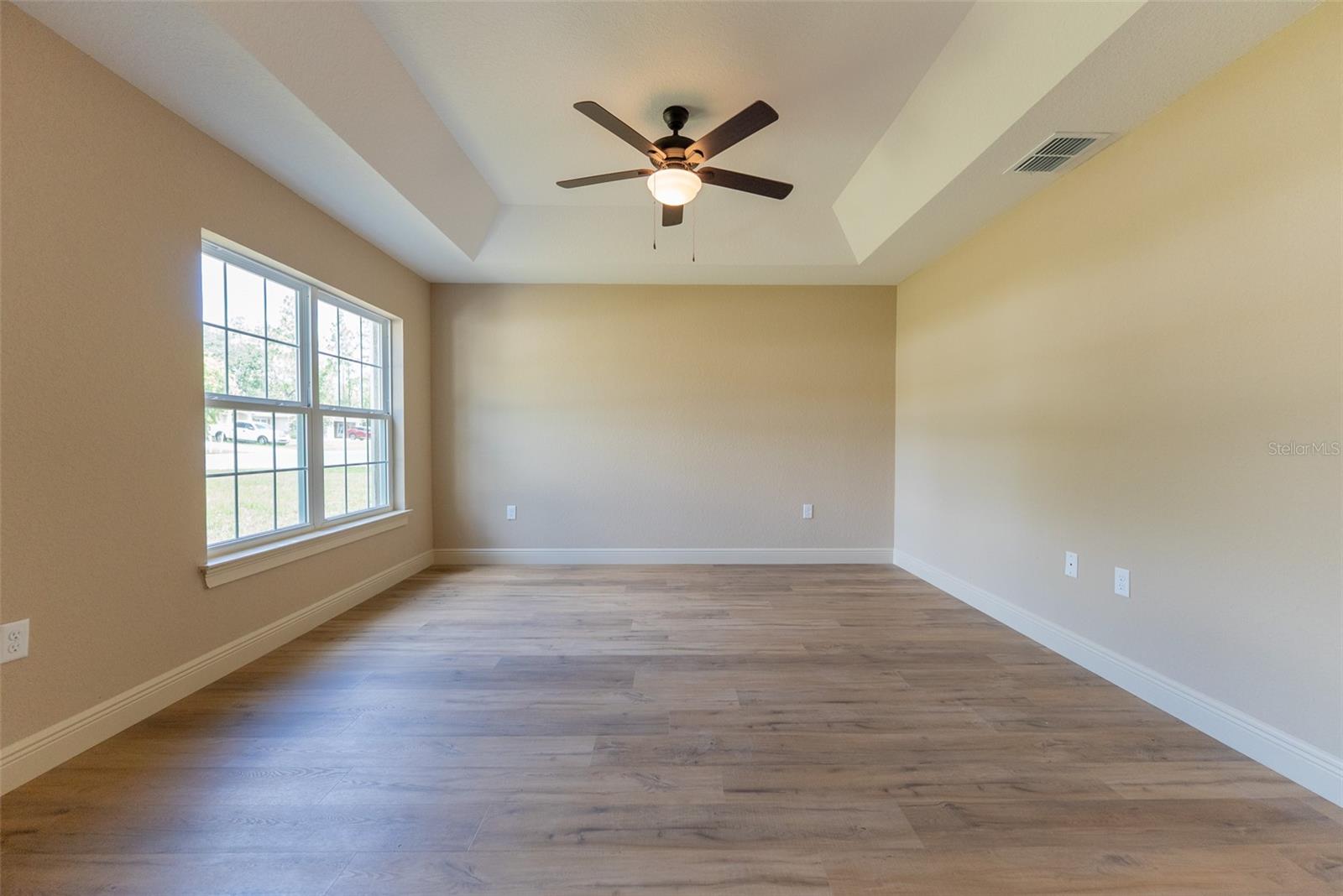 3rd image of 3805 Se 132Nd Pl, Belleview, FL 34420 | MLS# OM728704