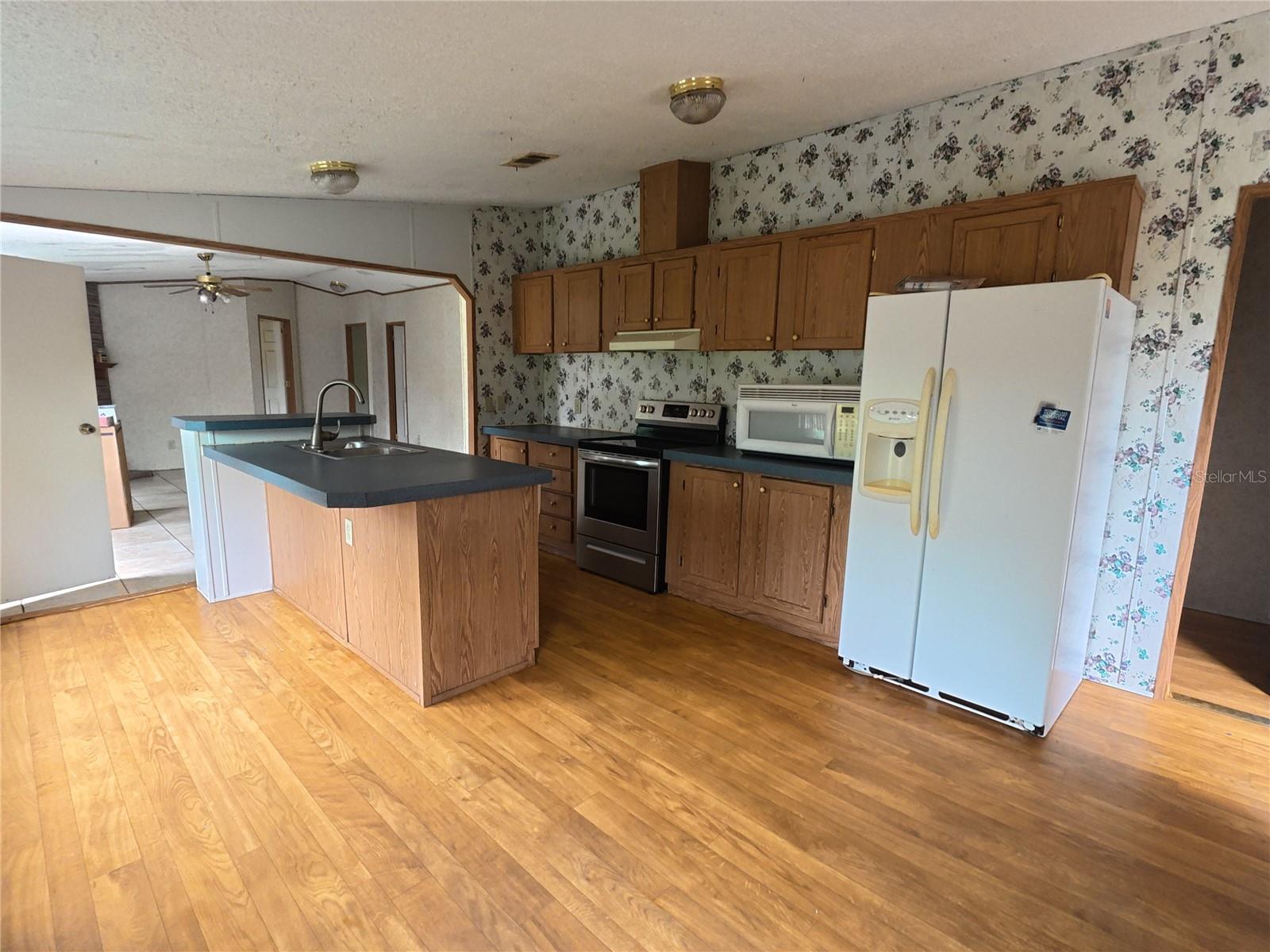 4th image of 16570 Sw 58Th Ln, Ocala, FL 34481 | MLS# OM728714