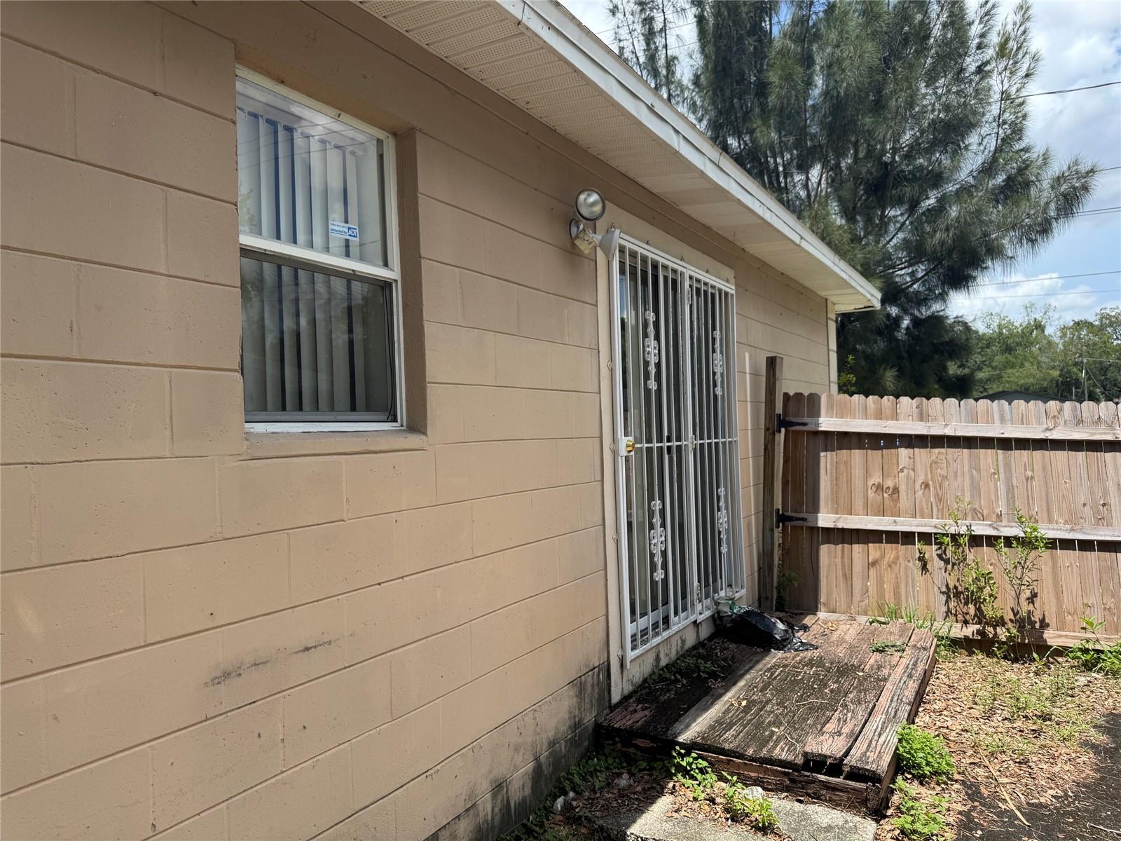 21st image of 2609 E Emma St, Tampa, FL 33610 | MLS# TB8530406