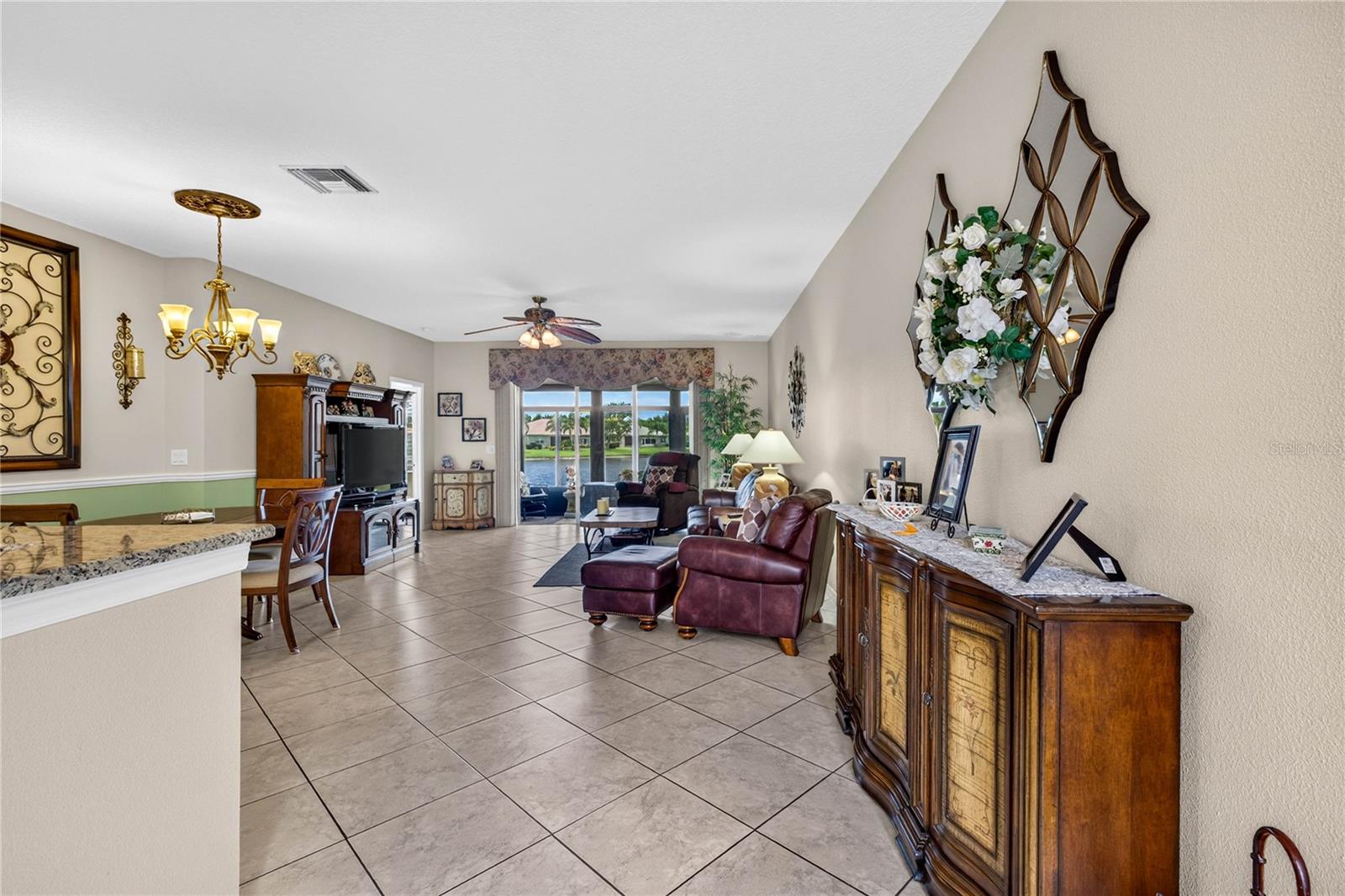4th image of 16141 Amethyst Key Dr, Wimauma, FL 33598 | MLS# TB8530414