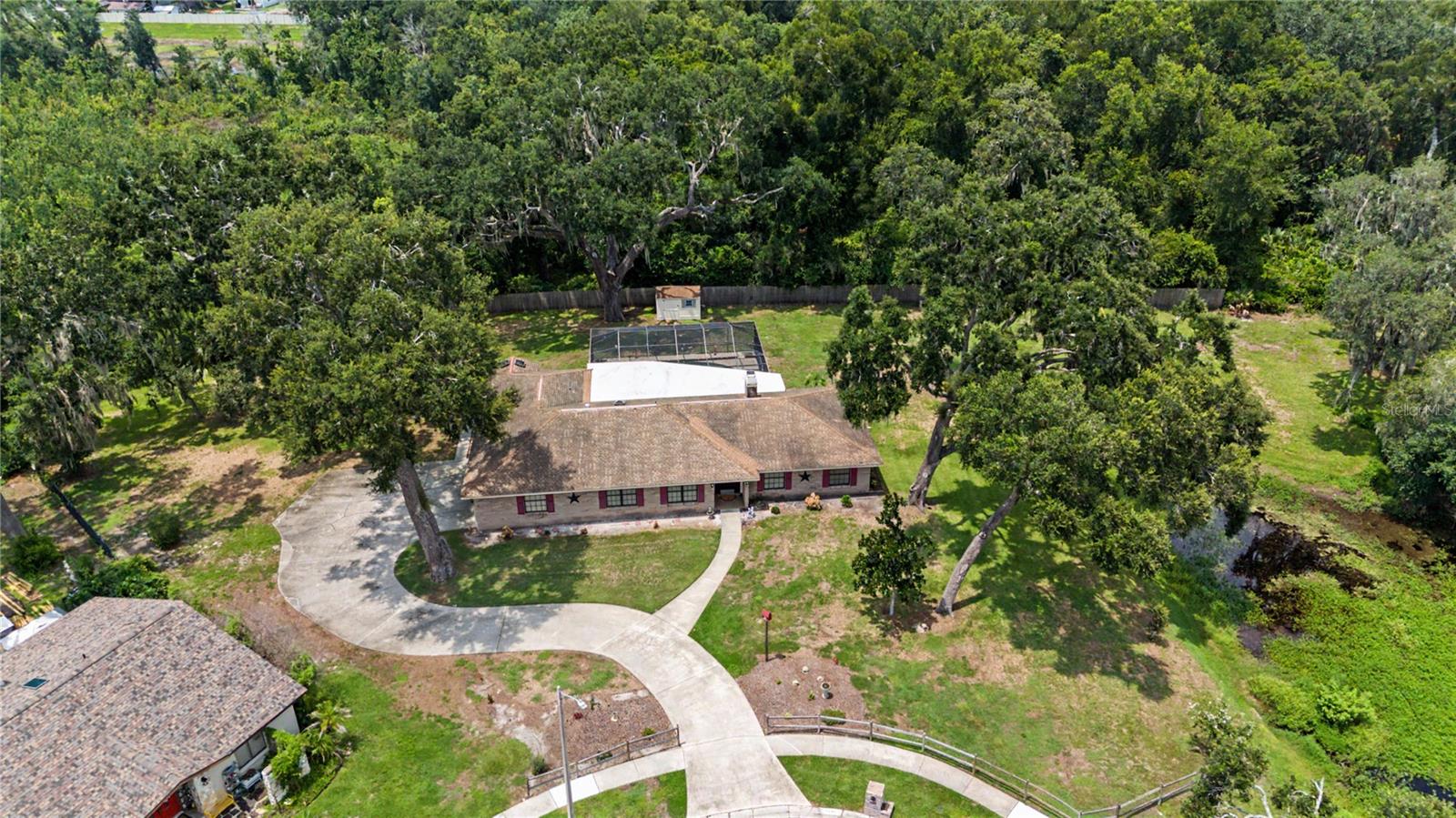 3rd image of 3901 Buttonwood Ct, Brandon, FL 33511 | MLS# TB8530435