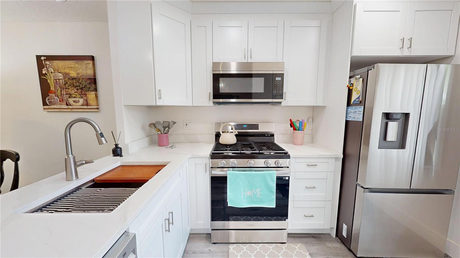5th image of 1418 Arrowhead Cir W, CLEARWATER, FL 33759