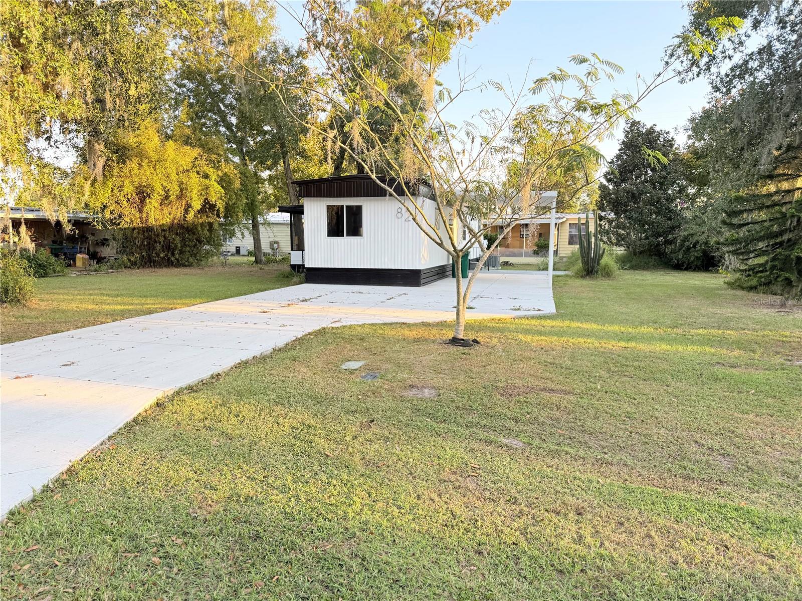 2nd image of 82 N Bobwhite Rd, Wildwood, FL 34785 | MLS# TB8530452