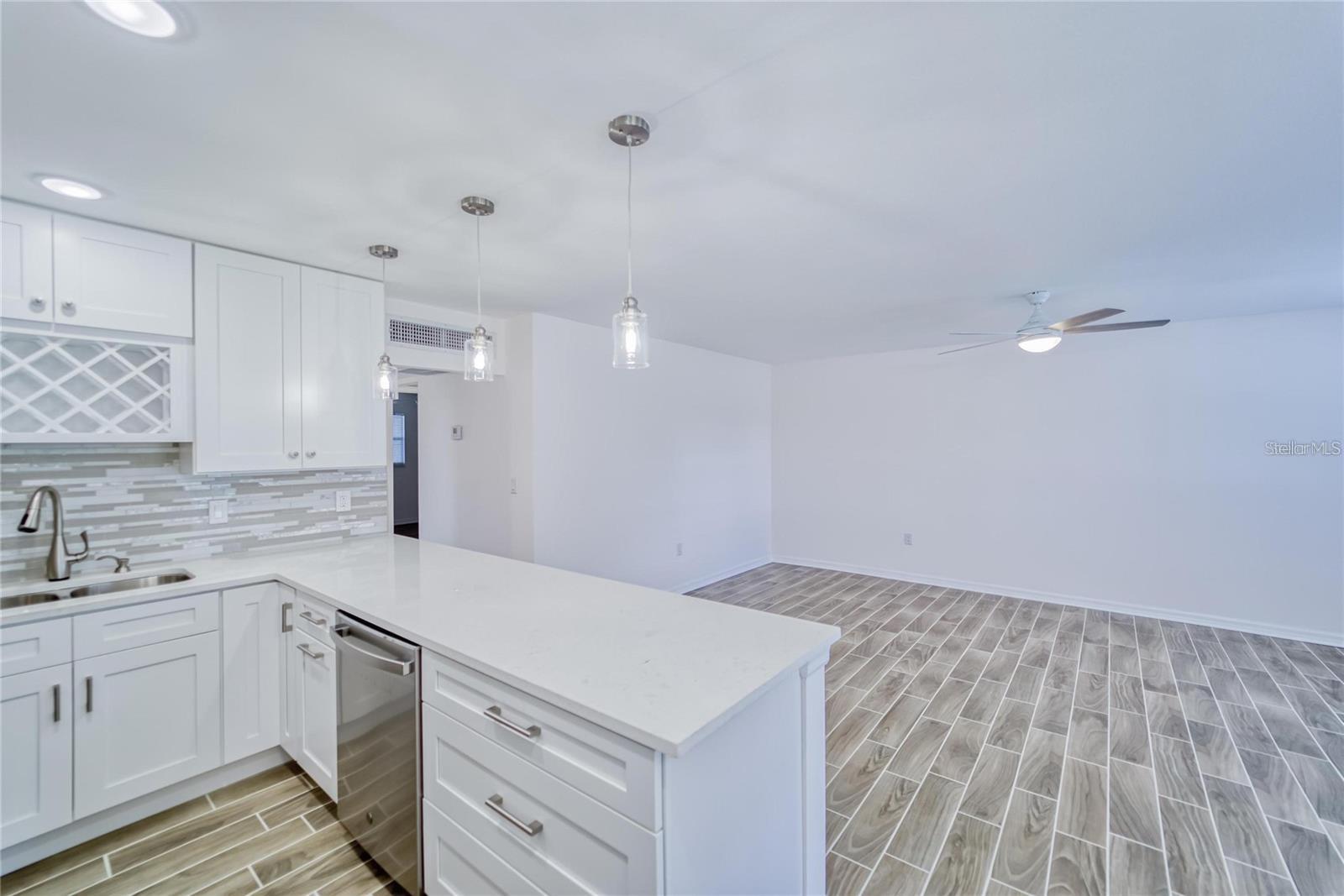 5th image of 202 Bedford Trl #97, Sun City Center, FL 33573 | MLS# TB8530468