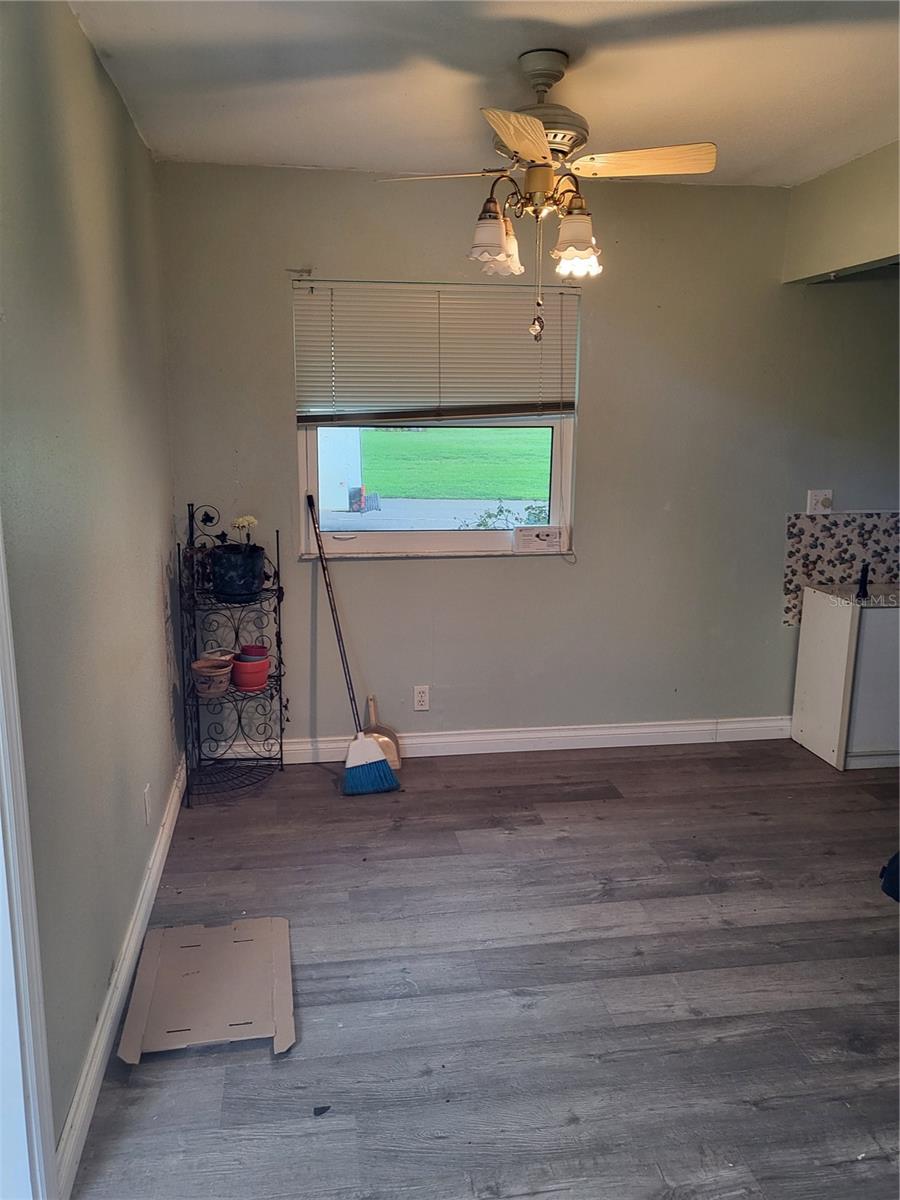 4th image of 202 Bedford Trl #97, Sun City Center, FL 33573 | MLS# TB8530468