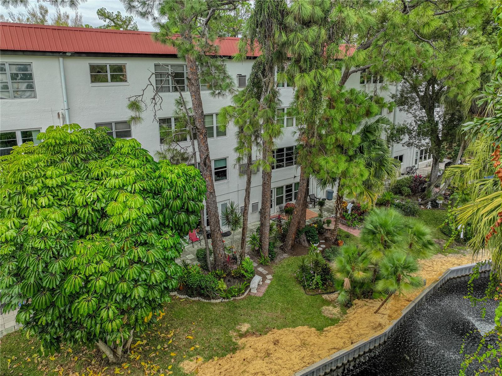 3rd image of 200 El Camino Dr #311, Winter Haven, FL 33884 | MLS# P4939352