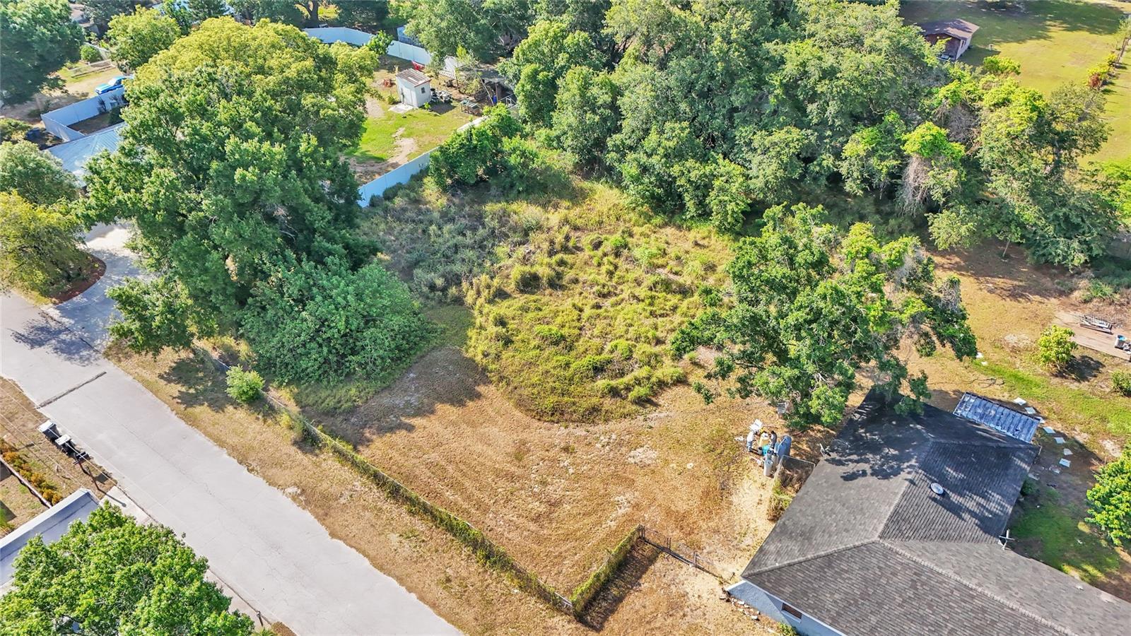 5th image of 1405 Polston Rd, Eagle Lake, FL 33839 | MLS# L4963605