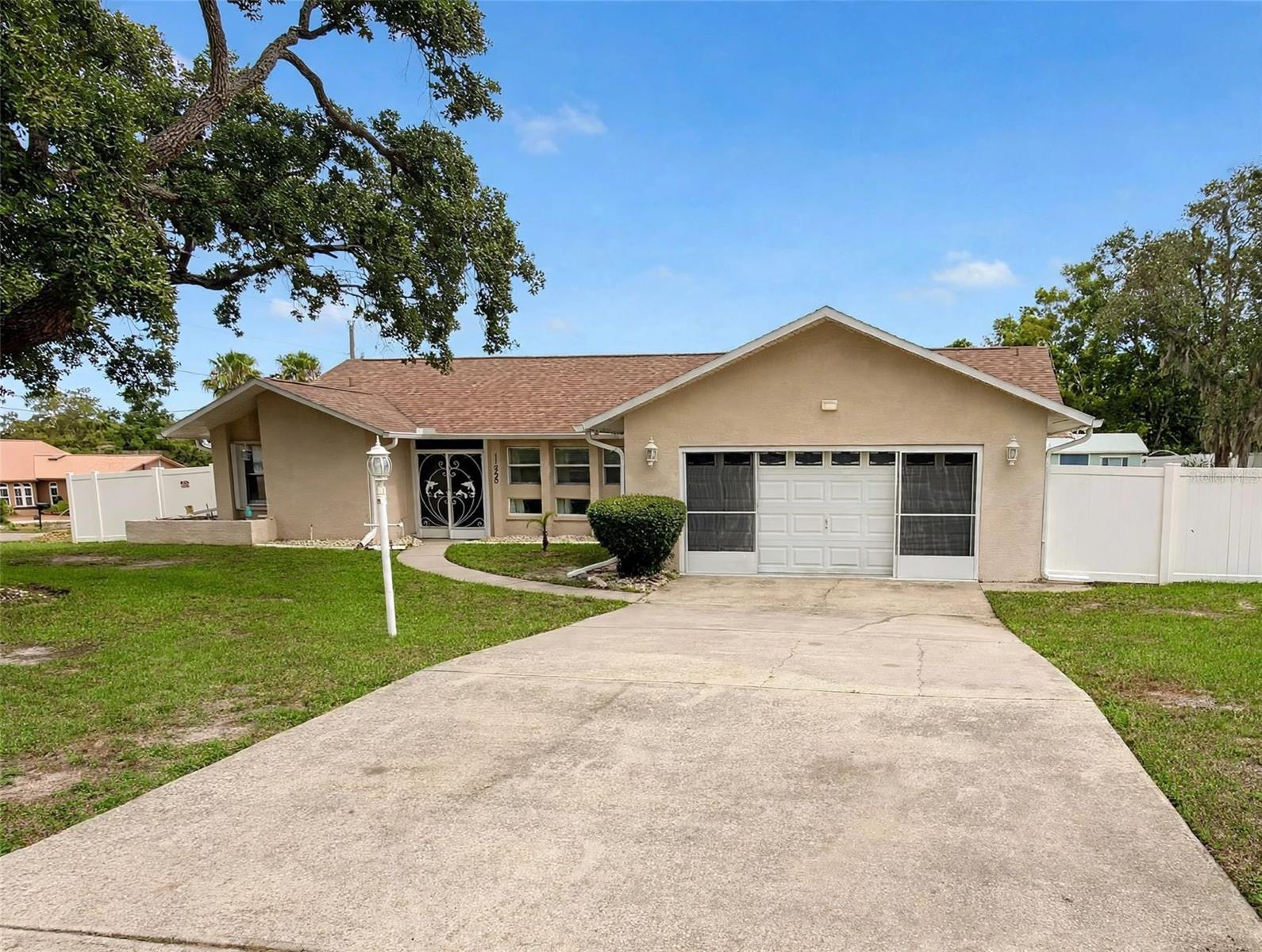2nd image of 11450 Linden Dr, Spring Hill, FL 34608 | MLS# TB8530599