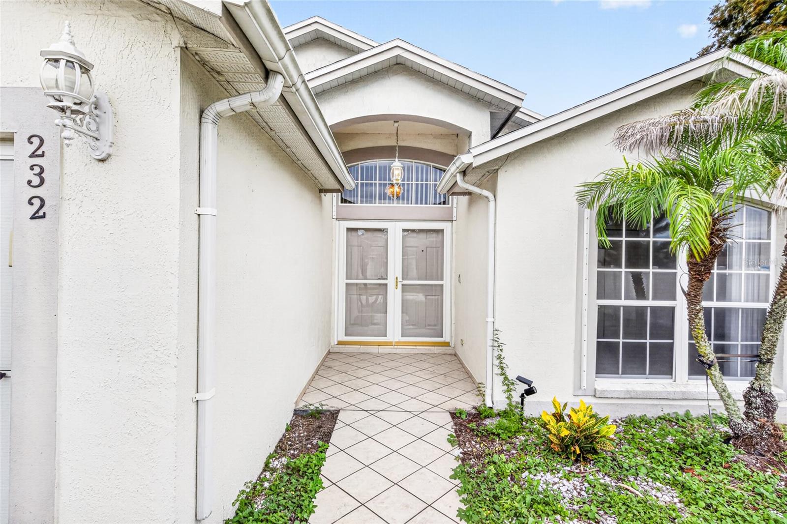 2nd image of 232 Kings Pond Ave, Winter Haven, FL 33880 | MLS# P4939355