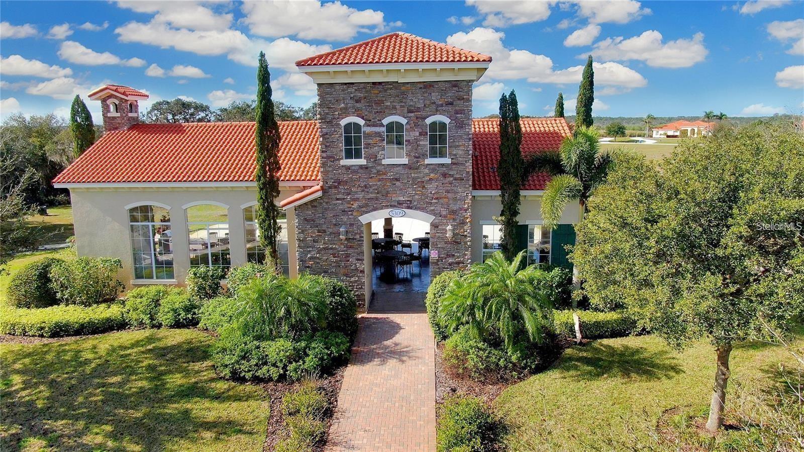4th image of 5234 Lake Venice Dr, Wimauma, FL 33598 | MLS# TB8530660