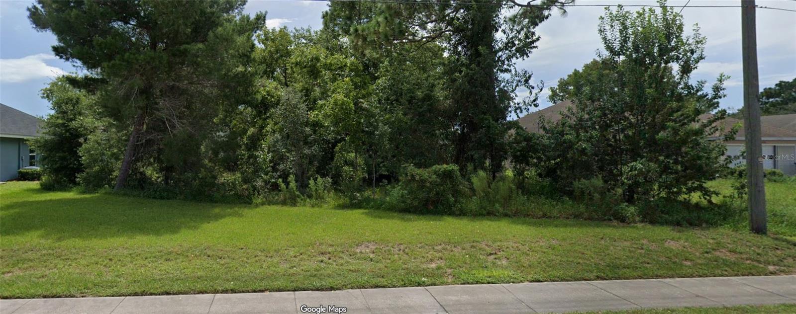 2nd image of 14144 Spring Hill Dr, Spring Hill, FL 34609 | MLS# OM728777