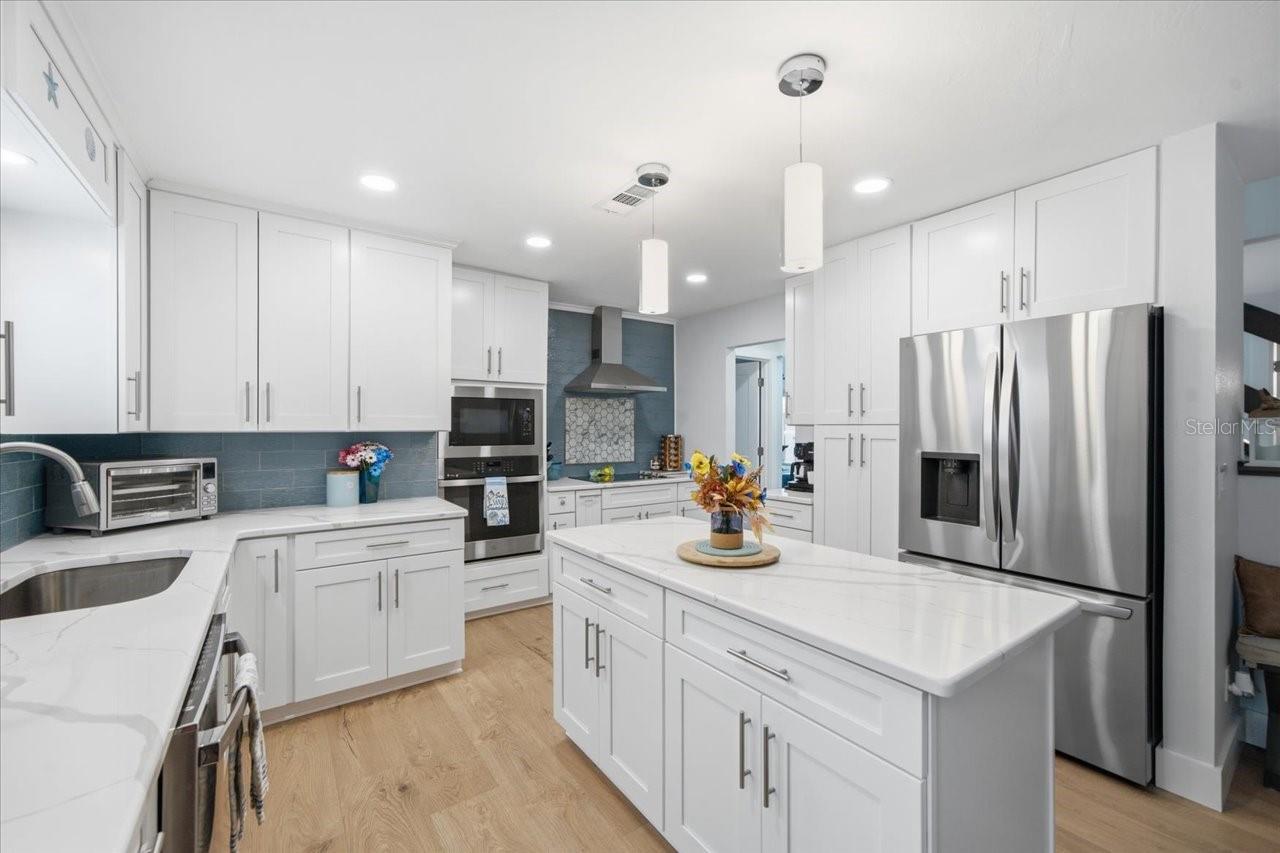 2nd image of 5214 S Riverview Cir, Homosassa, FL 34448 | MLS# TB8530714