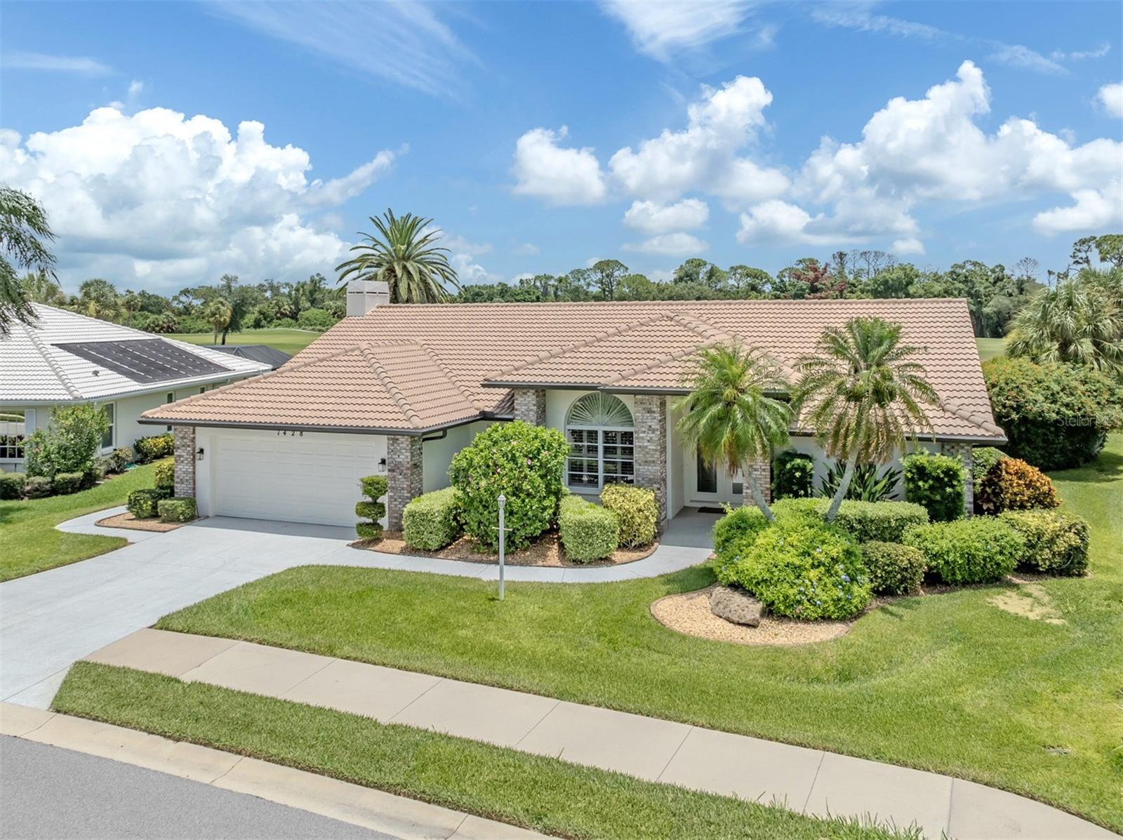 2nd image of 1428 Gleneagles Dr, Venice, FL 34292 | MLS# N6145075