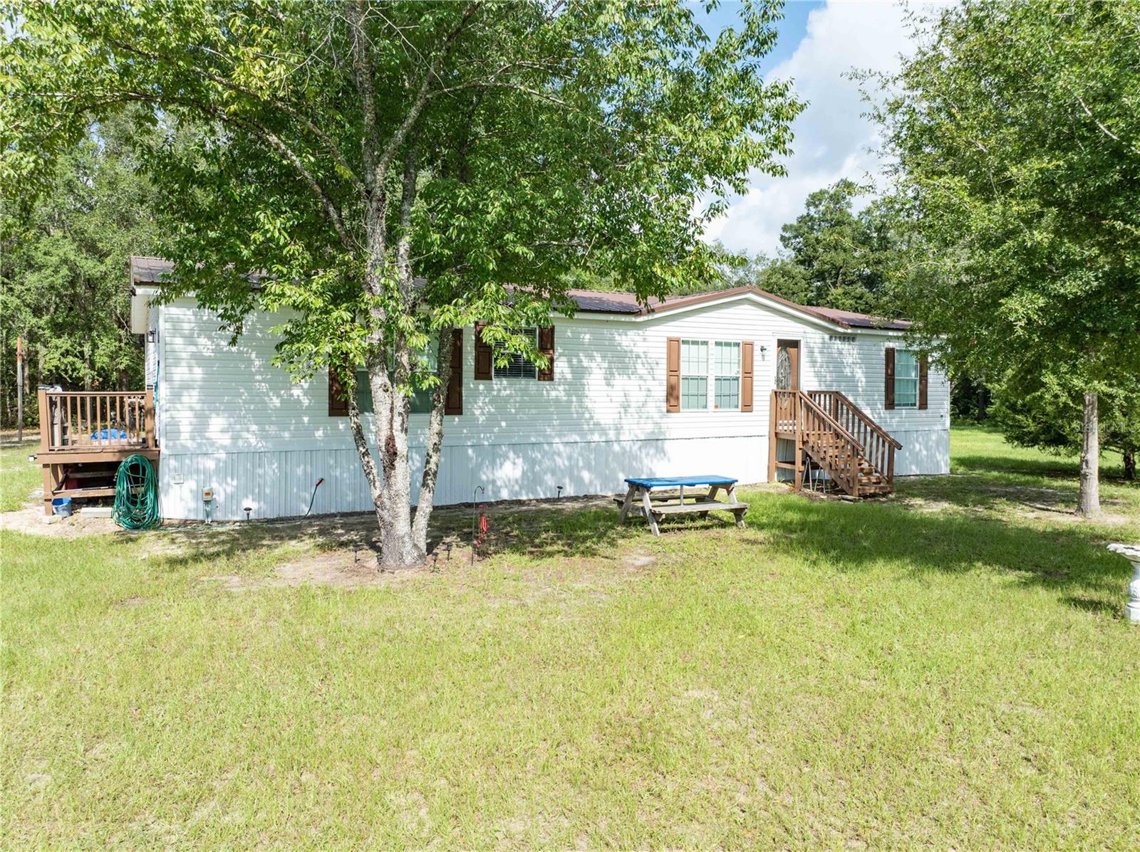 Homes for sale in Branford, FL | 9889 Nw 9th Ct, Branford, FL 32008 | MLS# GC542082