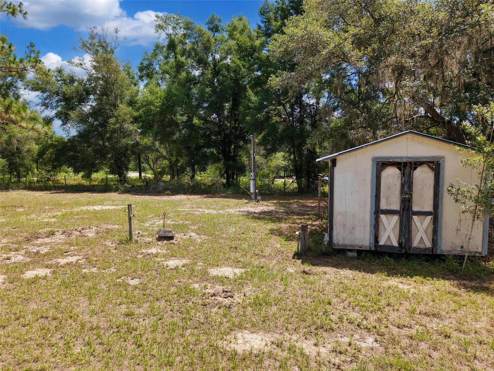 Homes for sale in Old Town, FL | 54 Ne 841St Ave, Old Town, FL 32680 | MLS# GC542083