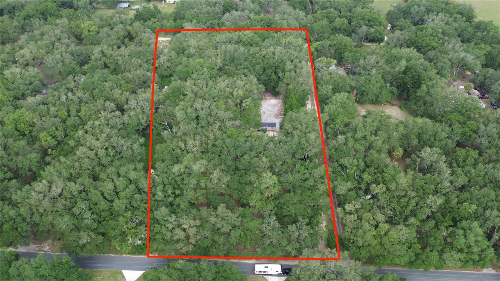 Homes for sale in Weirsdale, FL | 17120 Se 130th Ave Ave, Weirsdale, FL 32195 | MLS# OM728803