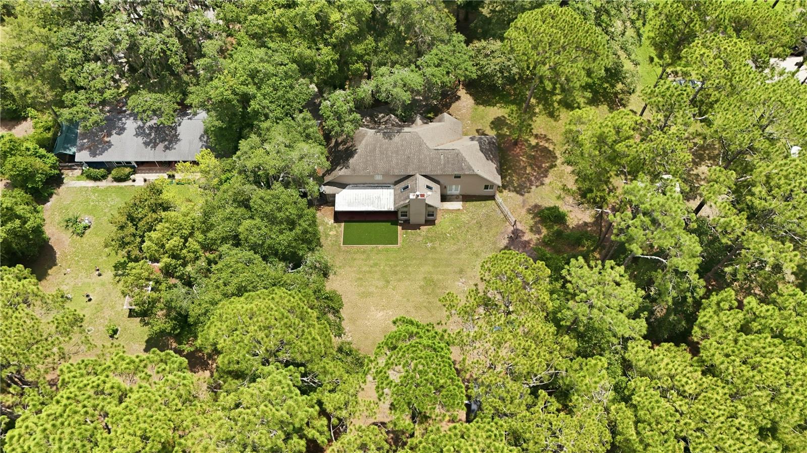 51st image of 44131 Parkway Lane, Altoona, FL 32702 | MLS# G5115299