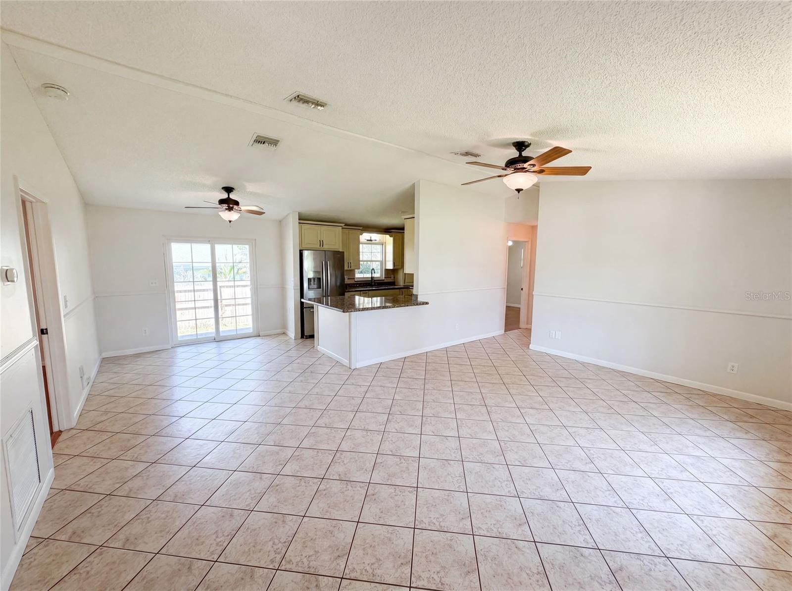 3rd image of 7820 Hwy A1A, Melbourne Beach, FL 32951 | MLS# O6426509