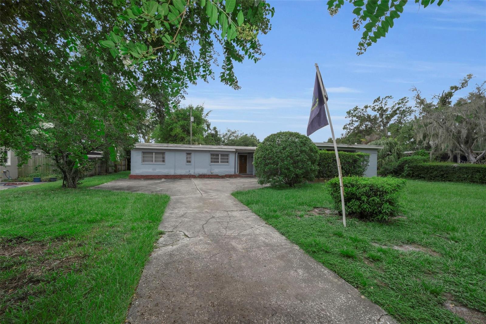 2nd image of 509 Broxburn Ave, Tampa, FL 33617 | MLS# TB8530804