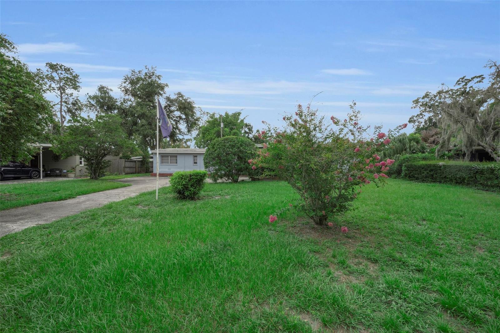 3rd image of 509 Broxburn Ave, Tampa, FL 33617 | MLS# TB8530804