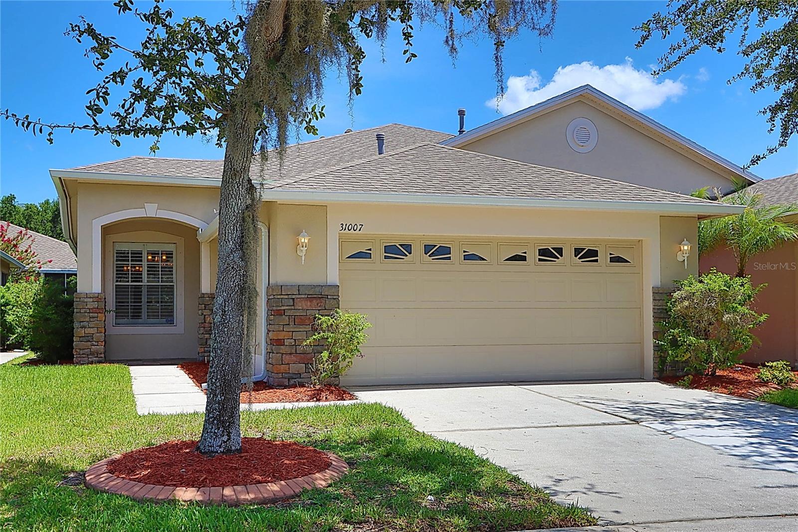 3rd image of 31007 Prout Ct, Wesley Chapel, FL 33543 | MLS# TB8530851