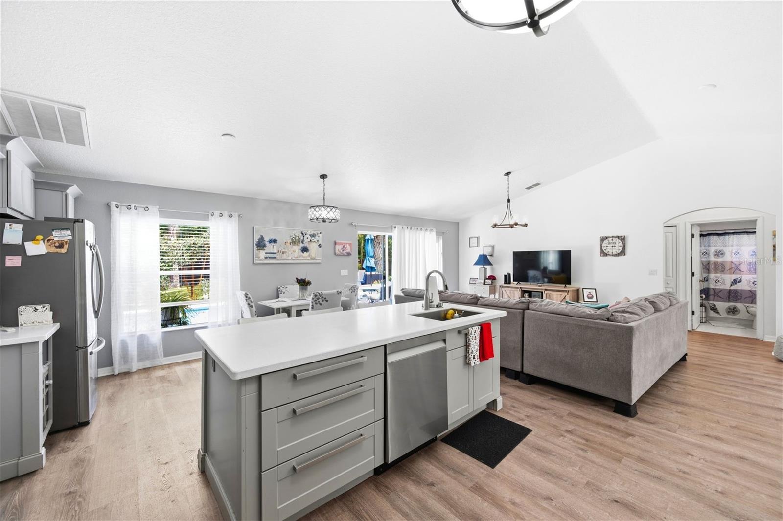 5th image of 11240 Marquerite Ave, New Port Richey, FL 34654 | MLS# TB8530856
