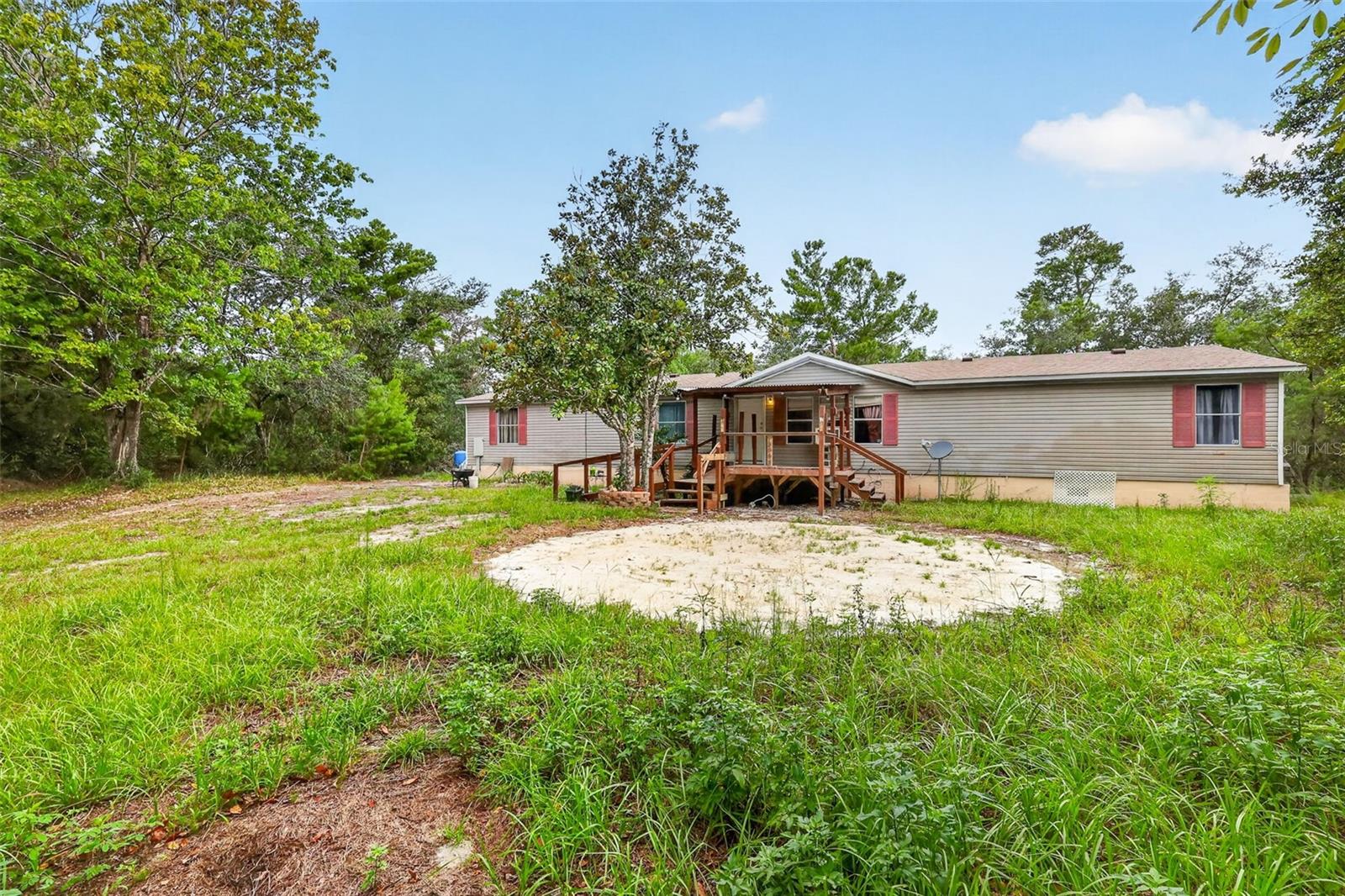 4th image of 20241 Saltsdale Rd, Umatilla, FL 32784 | MLS# G5115319