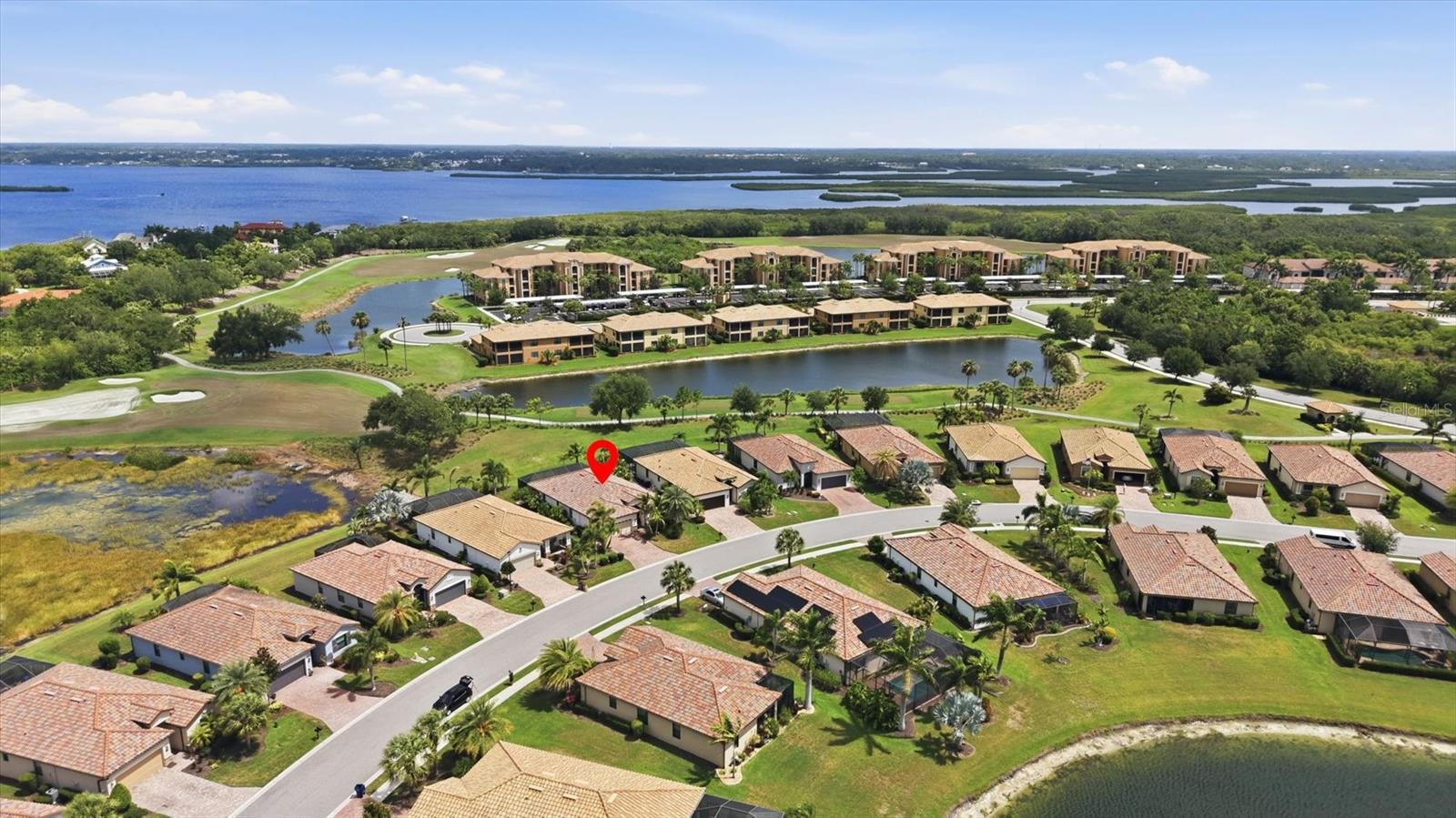 3rd image of 6540 Willowshire Wy, Bradenton, FL 34212 | MLS# A4700523