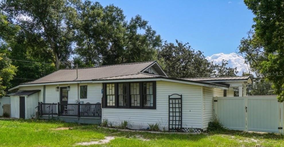 2nd image of 650 9th St Ne, Winter Haven, FL 33881 | MLS# P4939363