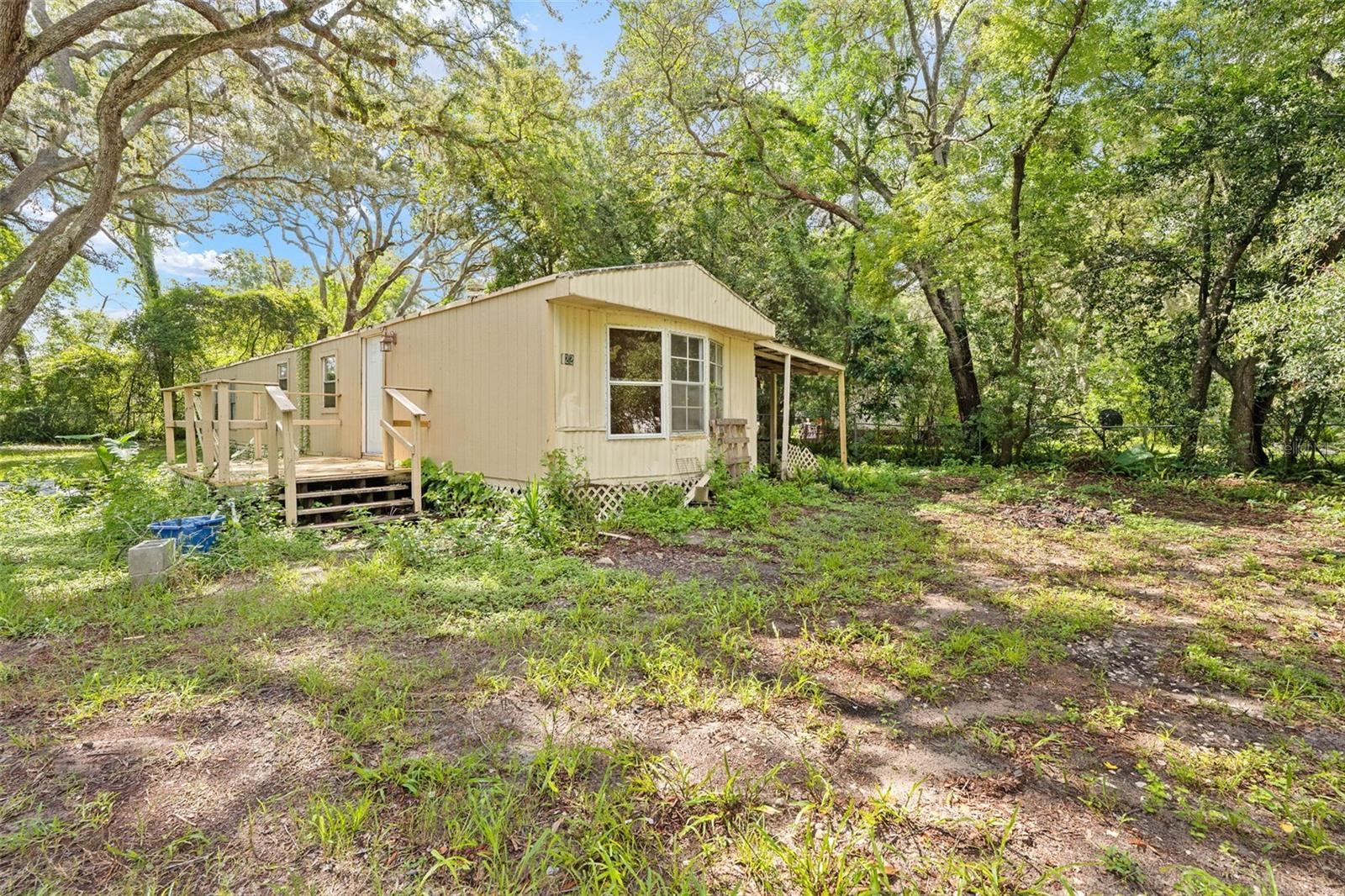 2nd image of 122 Arkays Ave, Spring Hill, FL 34609 | MLS# W7887822