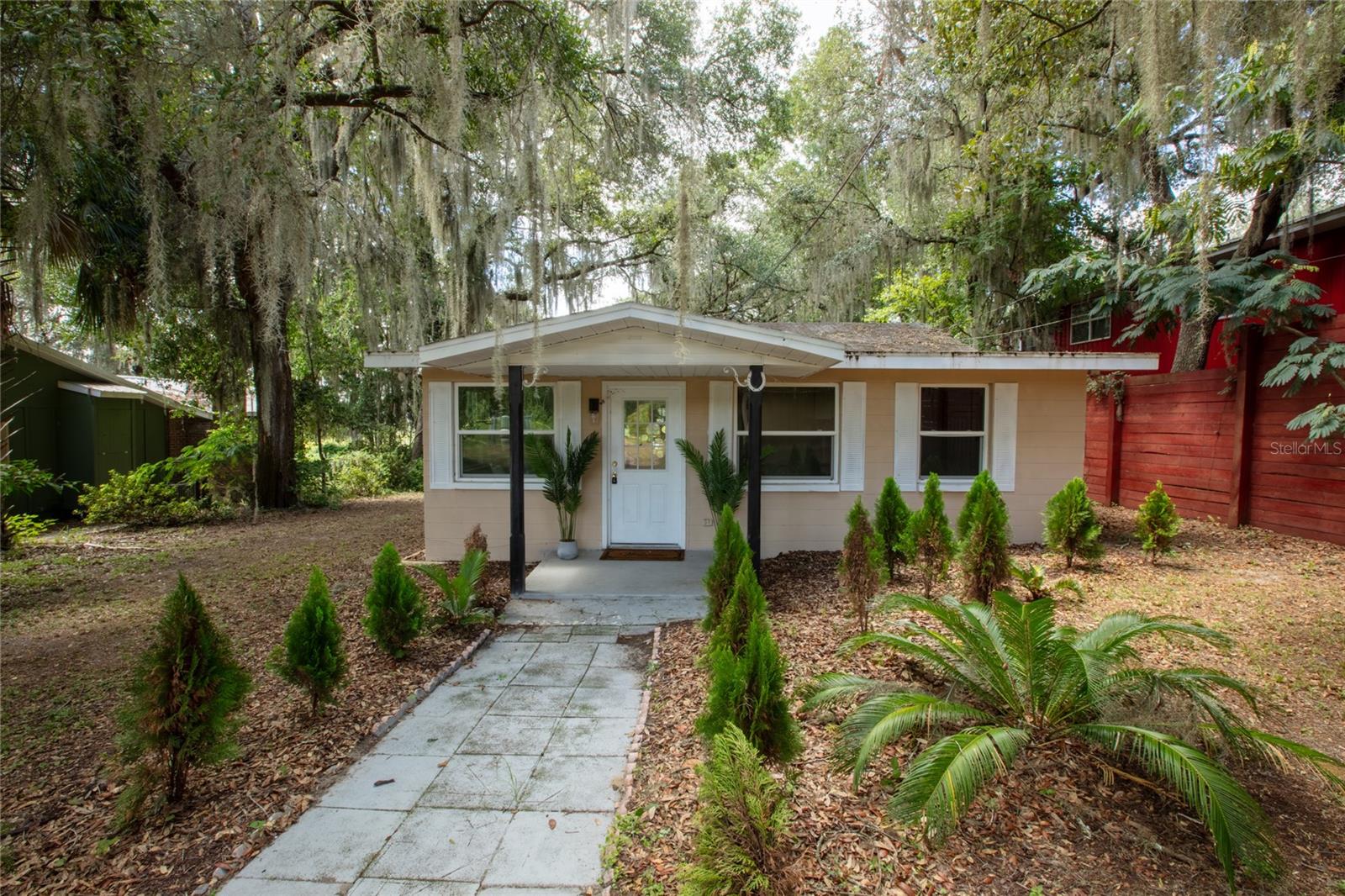 1st image of 111 2nd St, Melrose, FL 32666 | MLS# GC542098