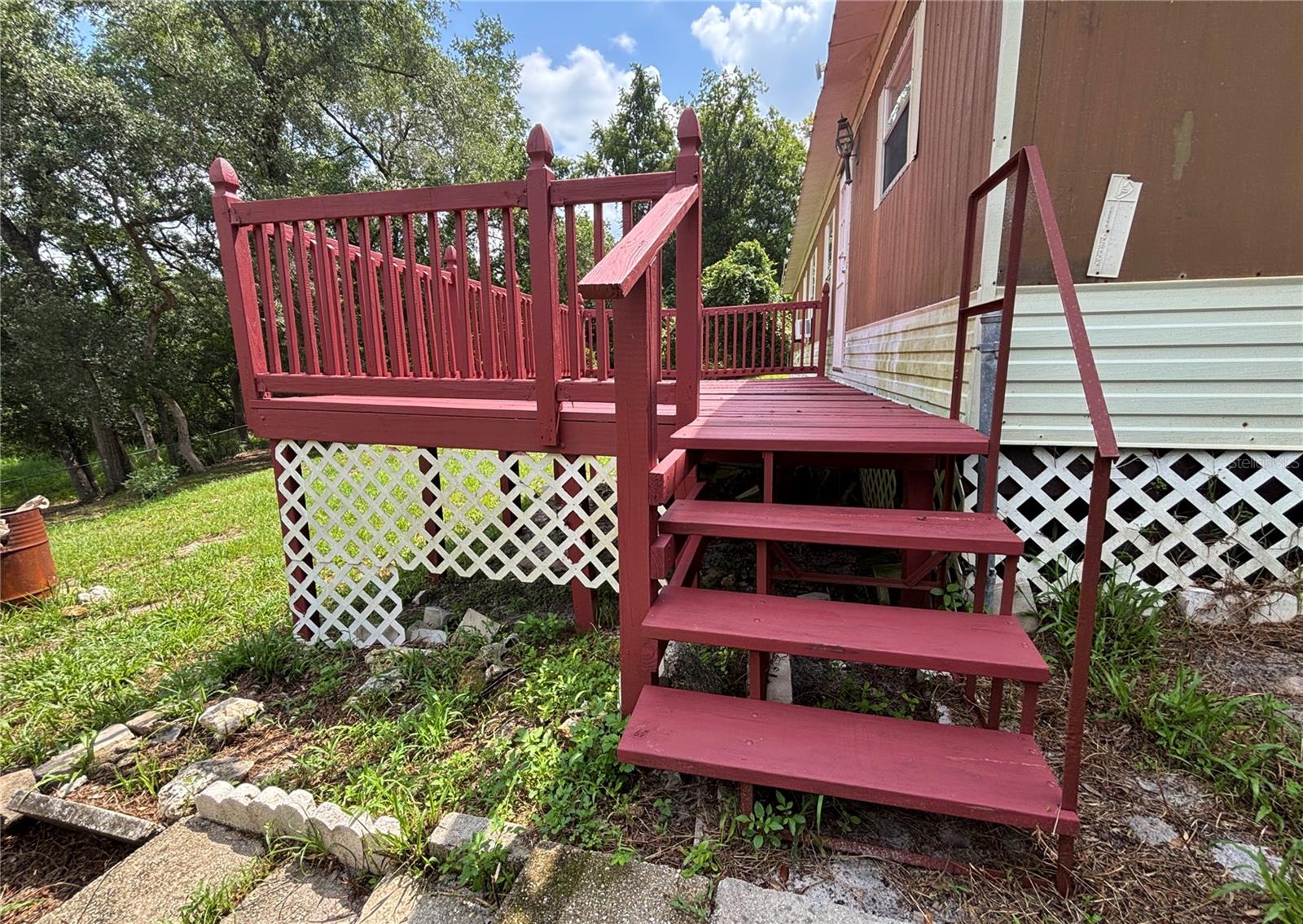 3rd image of 18225 Se 22Nd Pl, Silver Springs, FL 34488 | MLS# OM728847
