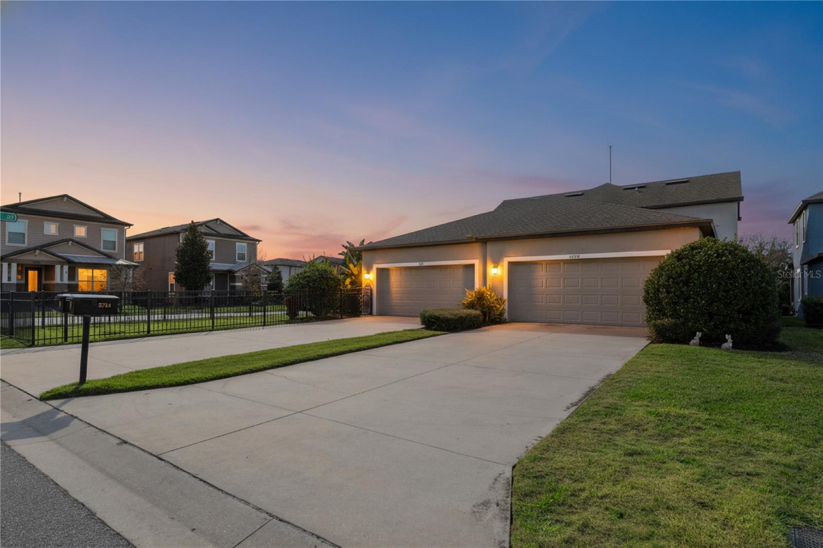 2nd image of 5714 Colony Glen Rd, Lithia, FL 33547 | MLS# TB8530943