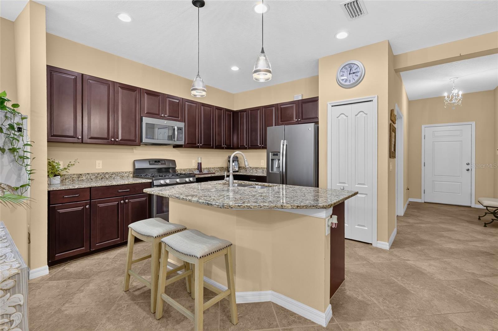 3rd image of 11417 Okaloosa Dr, Venice, FL 34293 | MLS# A4700560