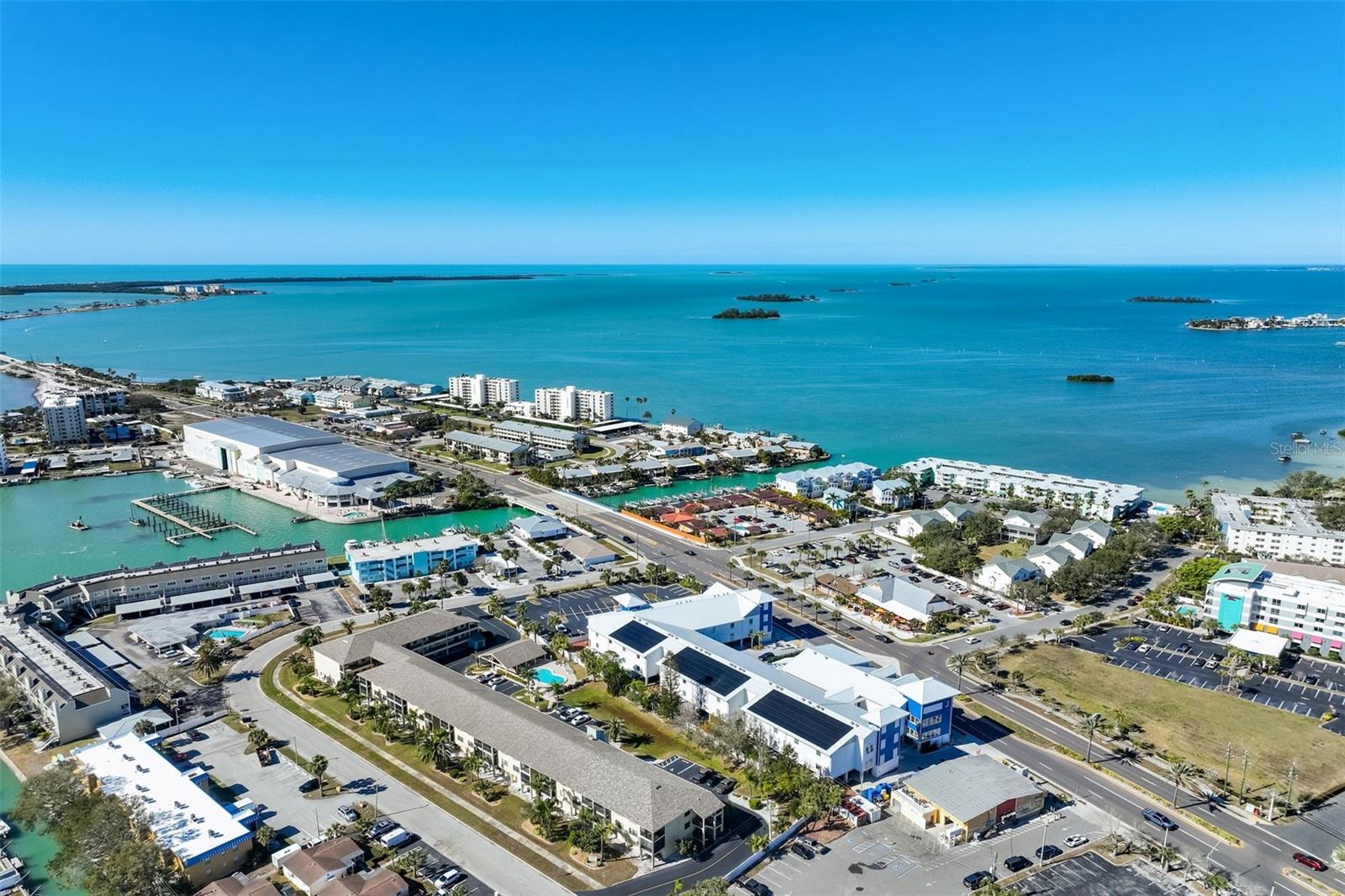 2nd image of 460 S Paula Dr #108, Dunedin, FL 34698 | MLS# TB8530971