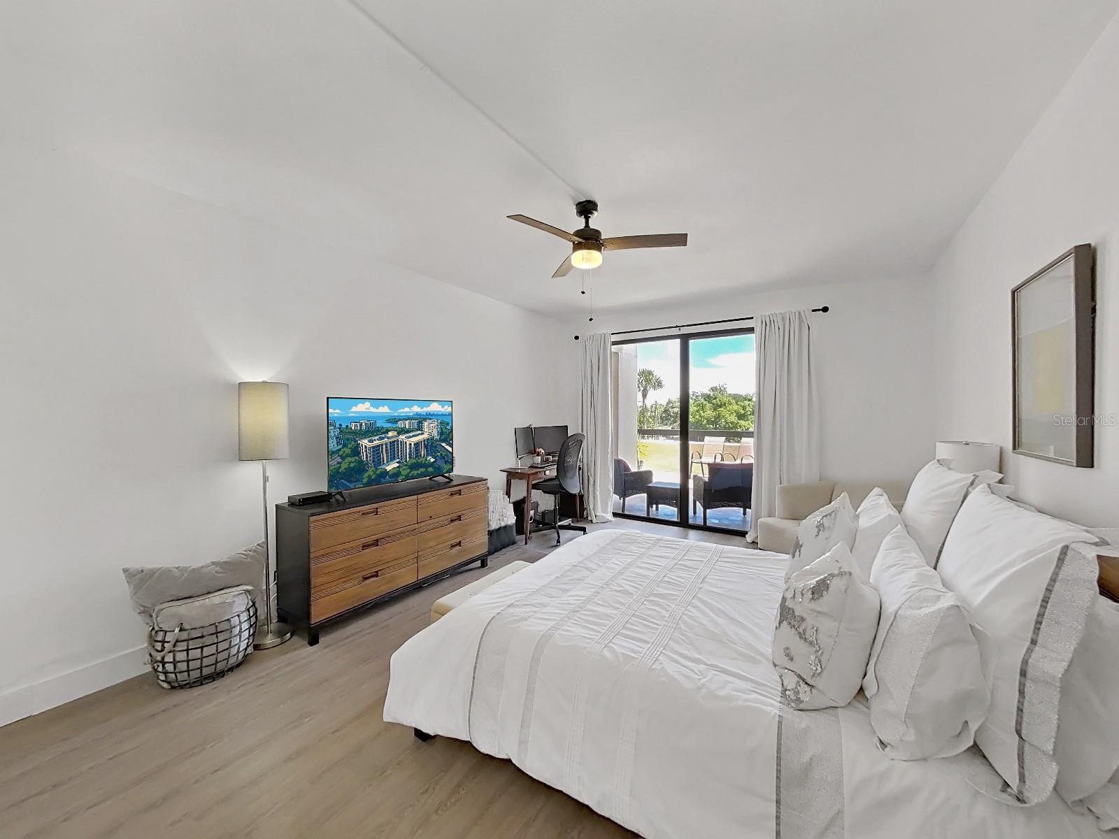 25th image of 150 Belleview Blvd #106, Belleair, FL 33756 | MLS# TB8530982