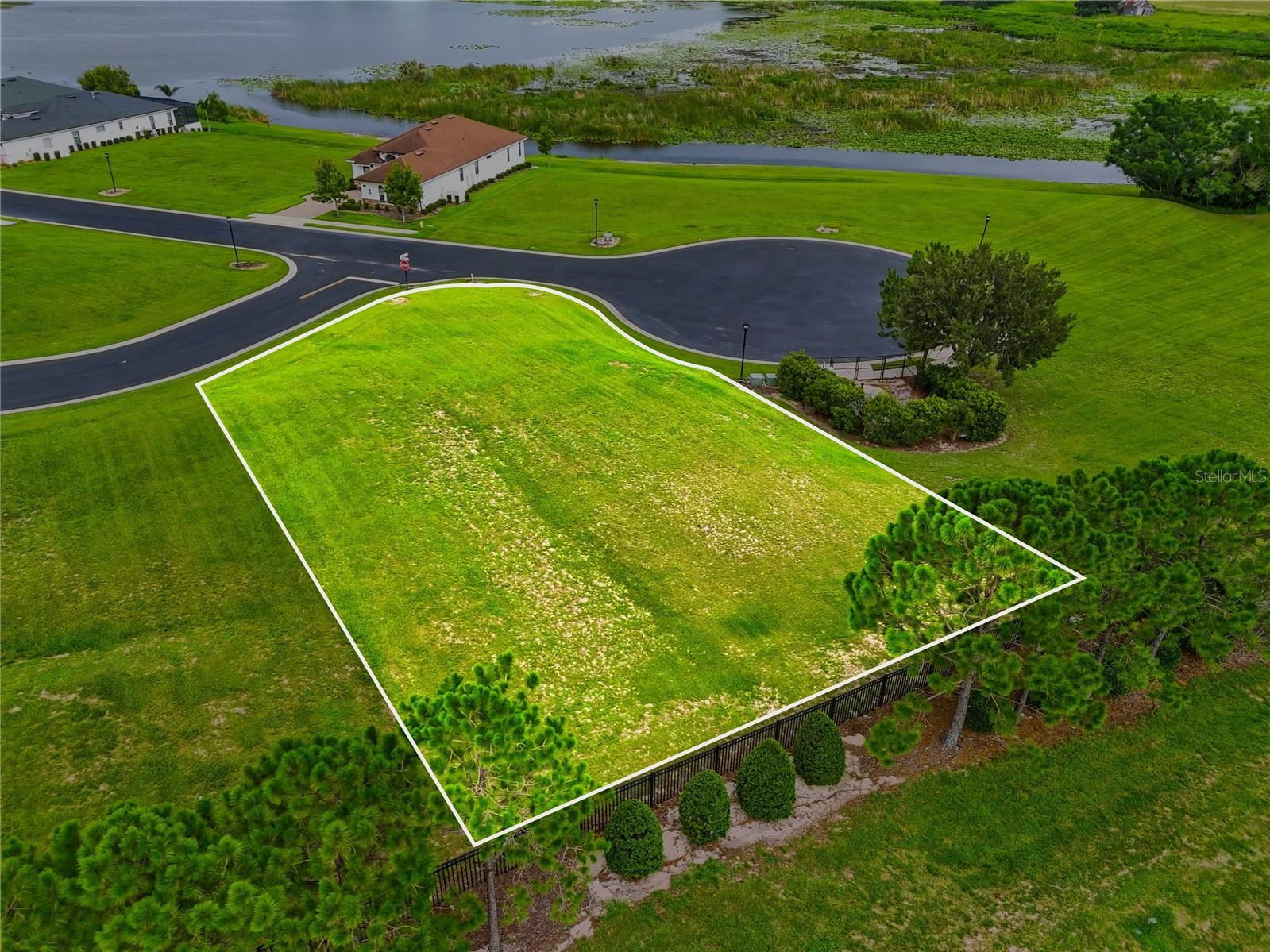 2nd image of 103 Blazing Star Ave, Lake Alfred, FL 33850 | MLS# L4963642