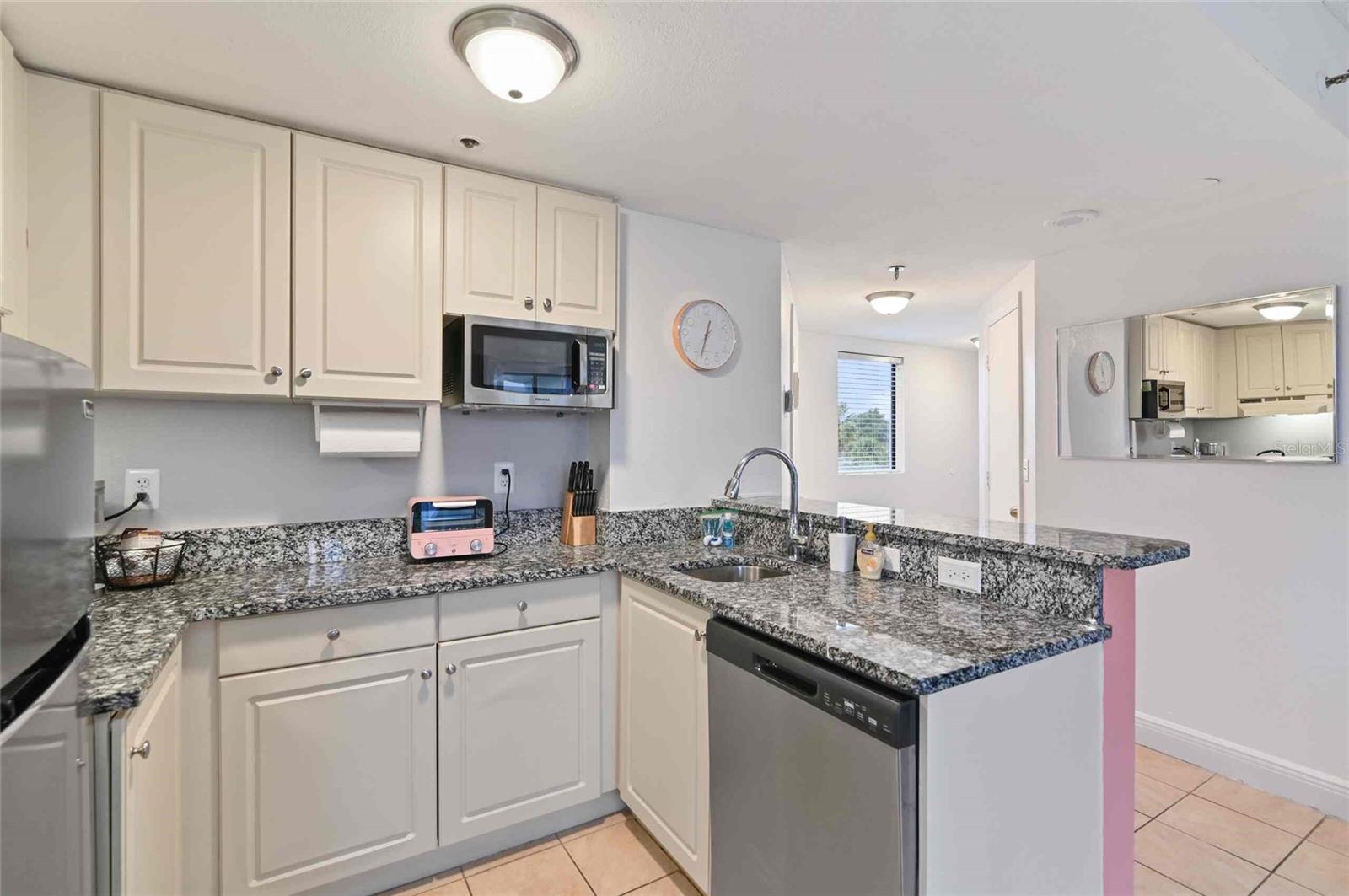 4th image of 6165 Carrier Dr #1402, Orlando, FL 32819 | MLS# O6426774