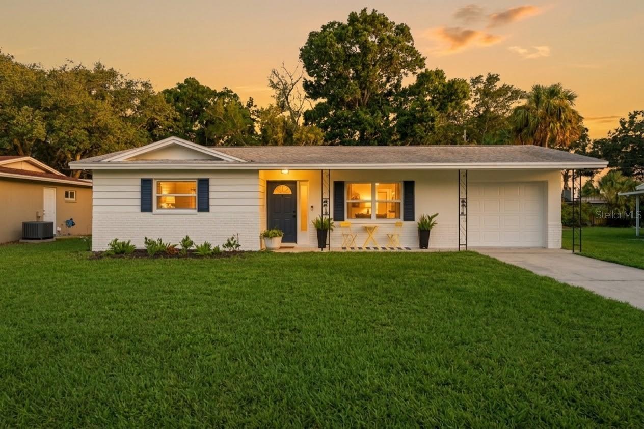 1st image of 2048 Jefferson Ave, Dunedin, FL 34698 | MLS# TB8531130