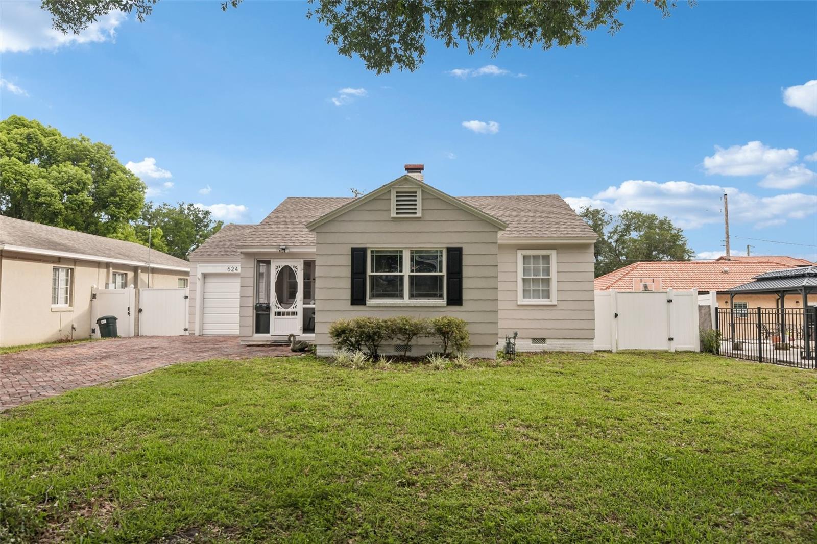 2nd image of 624 Kerneywood St, Lakeland, FL 33803 | MLS# L4963653