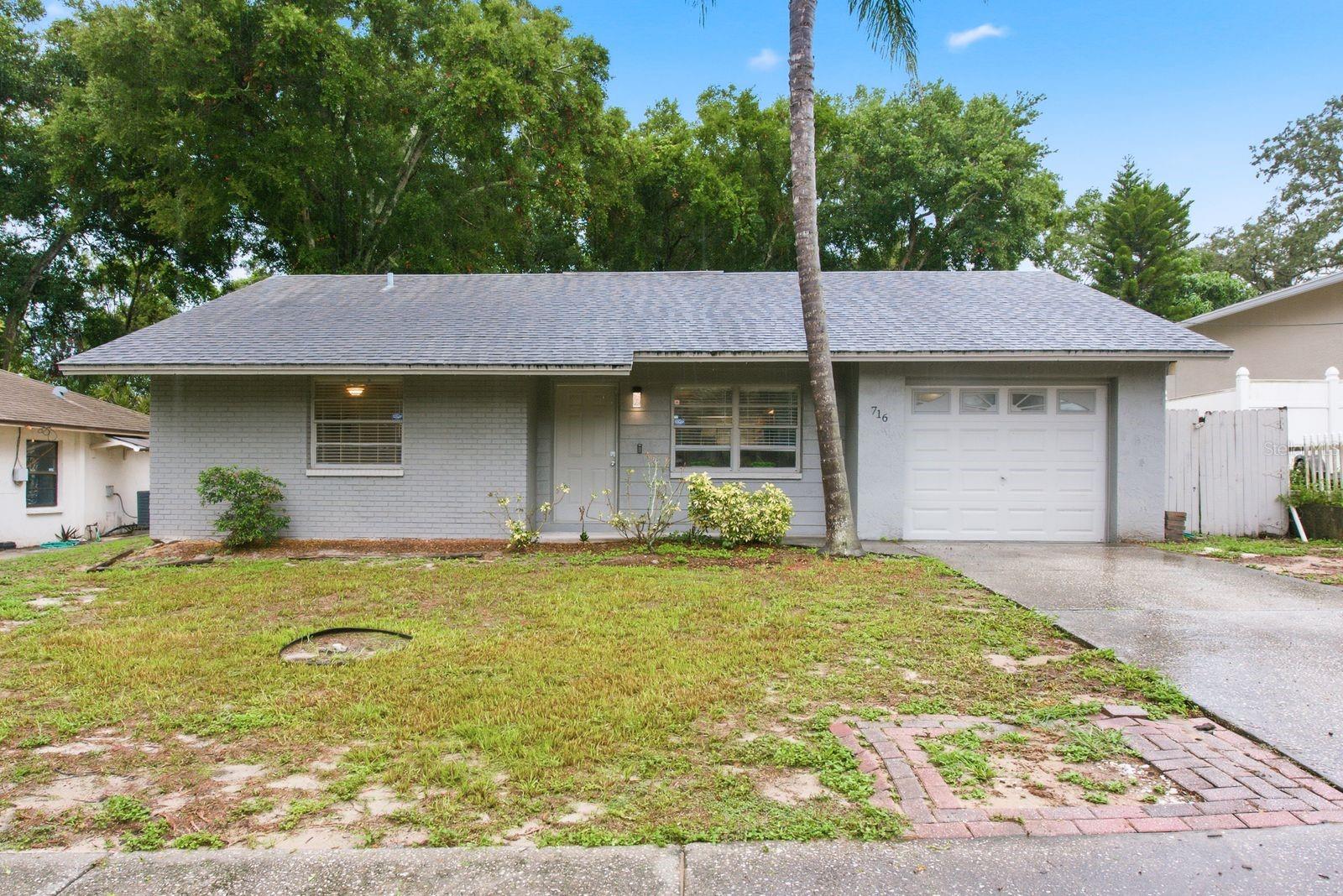 2nd image of 716 Boston St, Tarpon Springs, FL 34689 | MLS# TB8531154